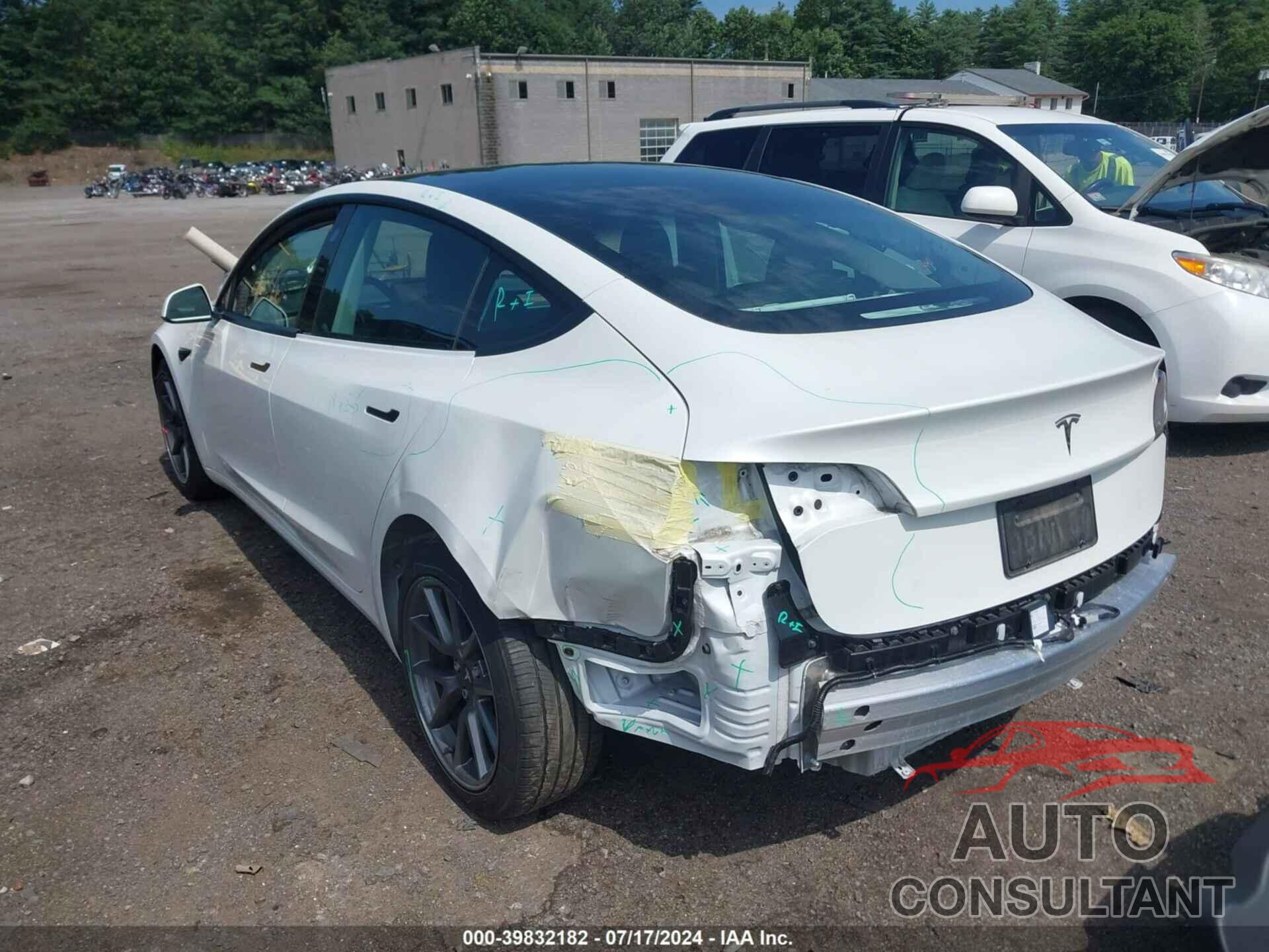 TESLA MODEL 3 2021 - 5YJ3E1EA7MF947825