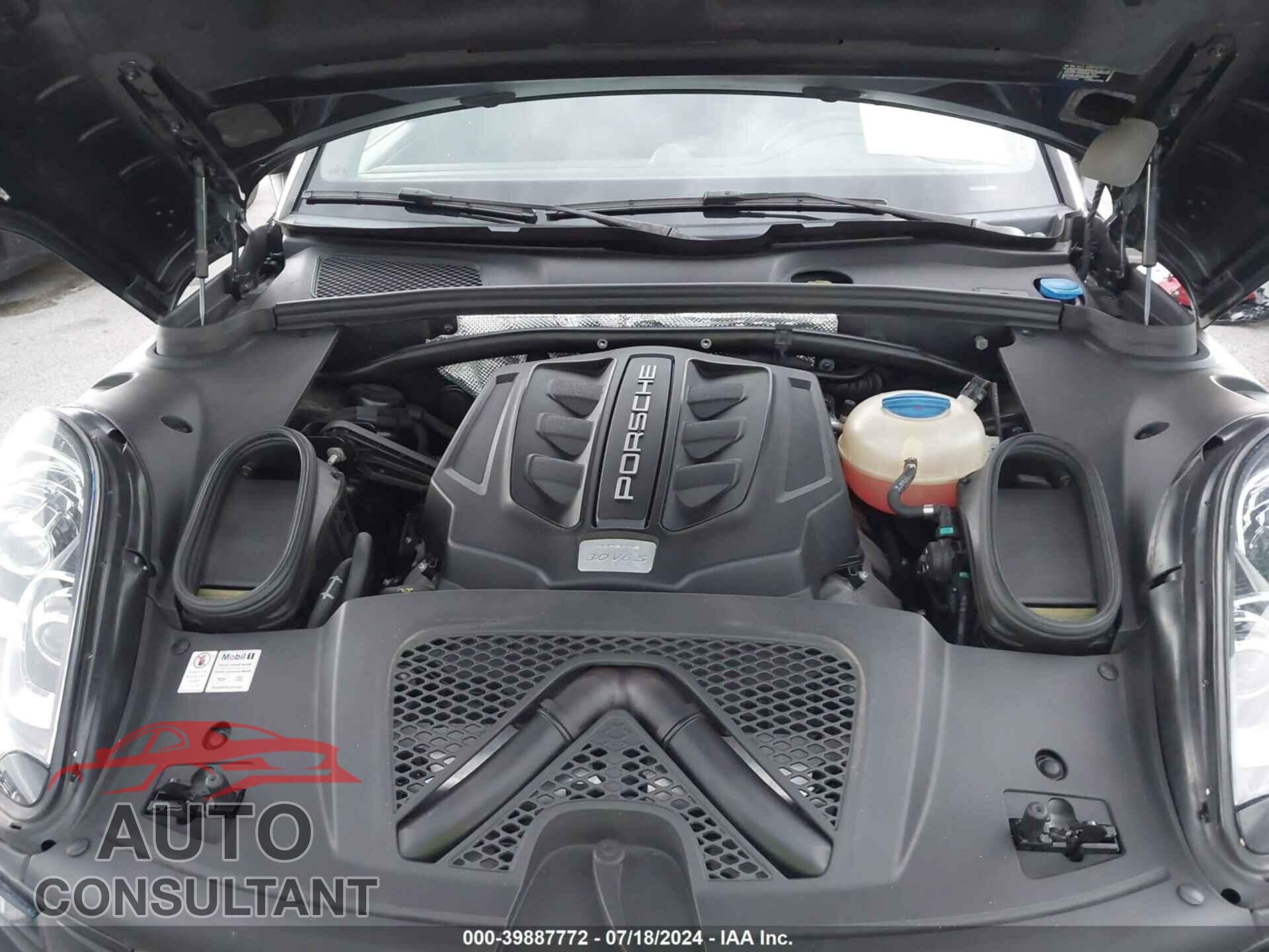 PORSCHE MACAN 2017 - WP1AB2A52HLB17883