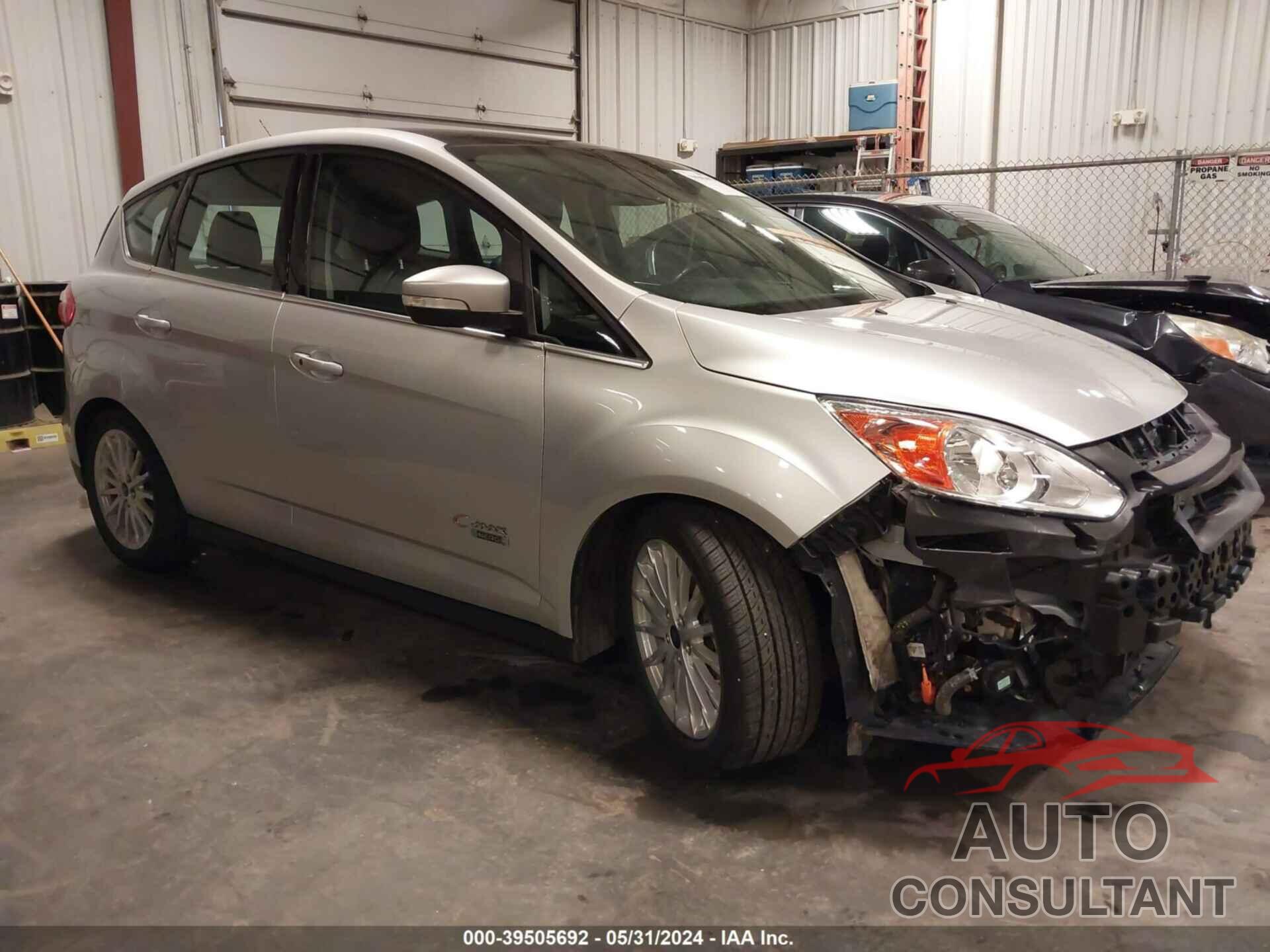 FORD C-MAX ENERGI 2016 - 1FADP5CU2GL116632