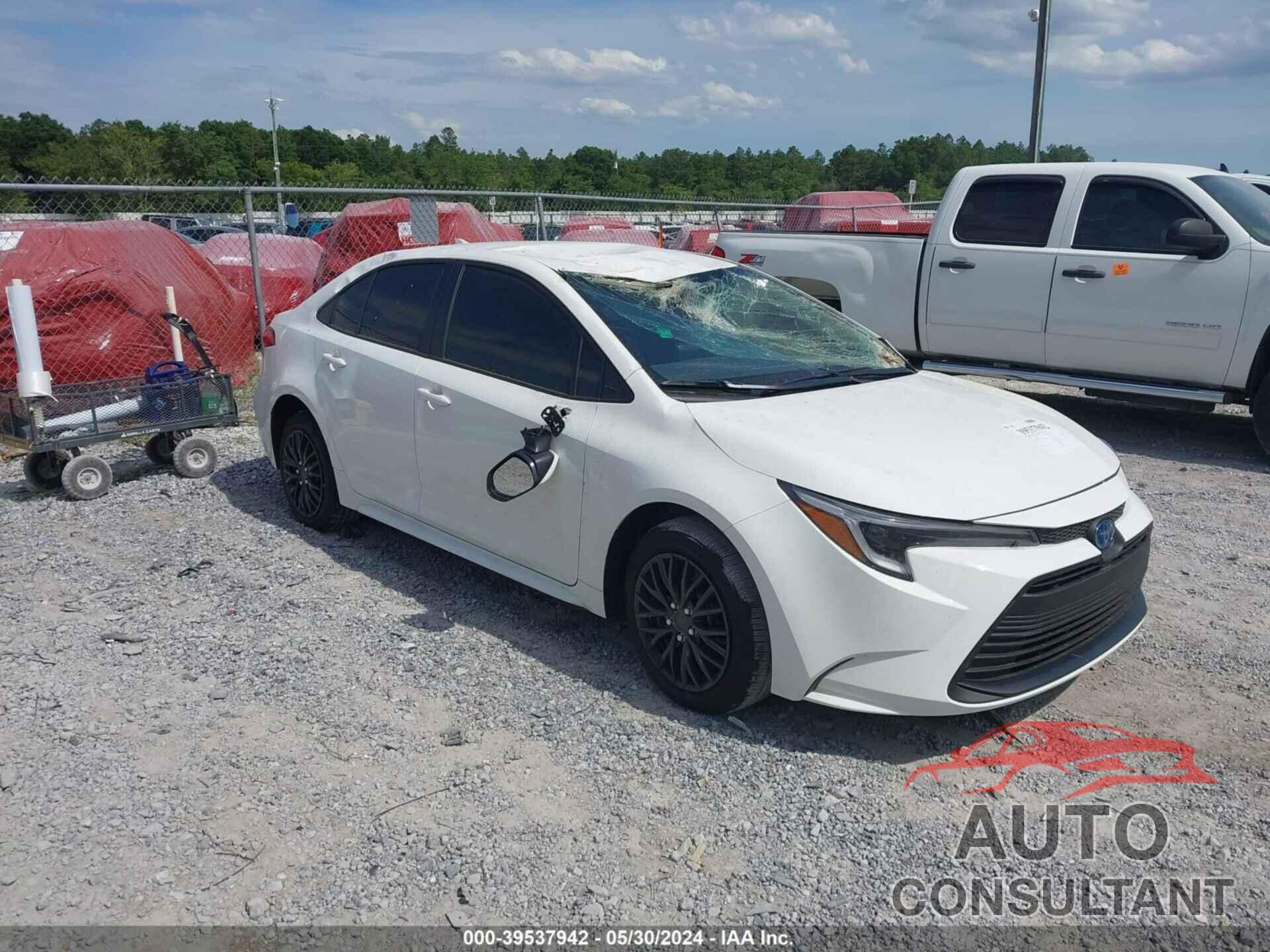 TOYOTA COROLLA 2024 - JTDBCMFE8R3040610