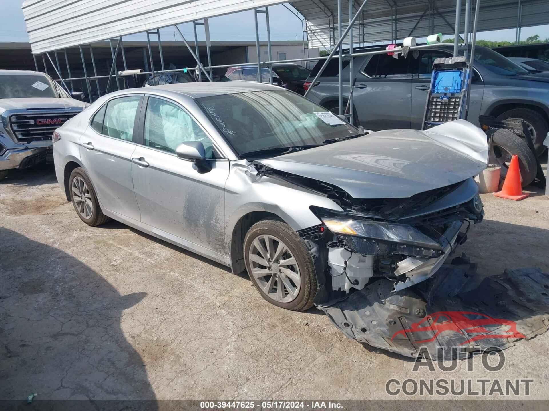 TOYOTA CAMRY 2024 - 4T1R11AK2RU223278