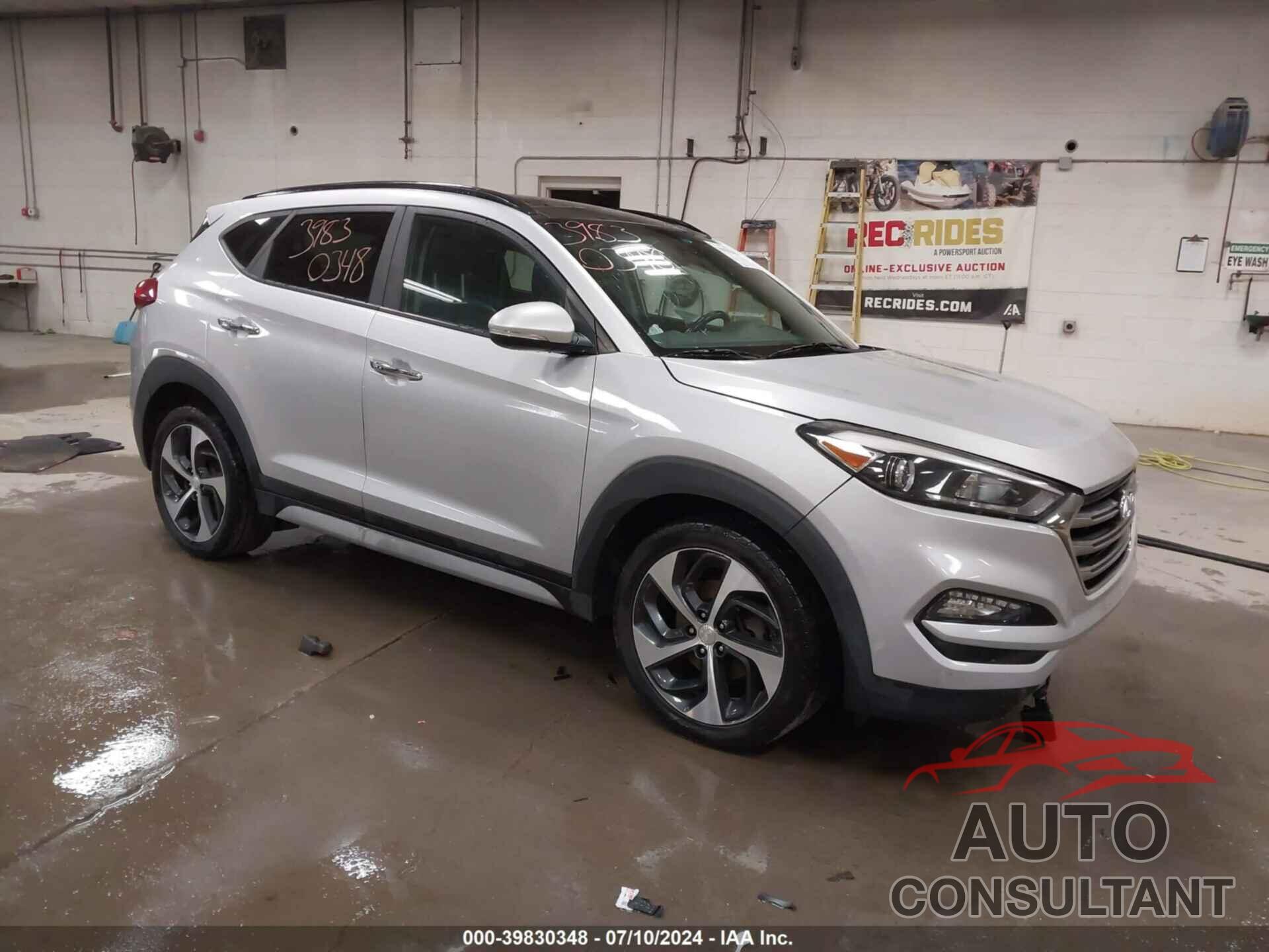 HYUNDAI TUCSON 2017 - KM8J3CA27HU495004