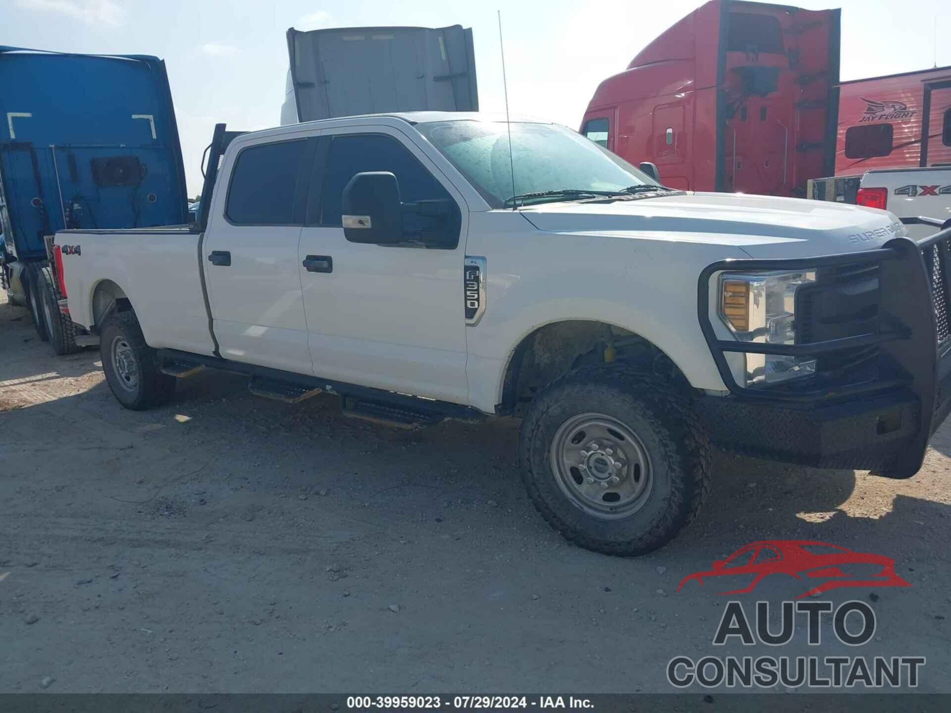 FORD F-350 2019 - 1FT8W3B67KEG46565