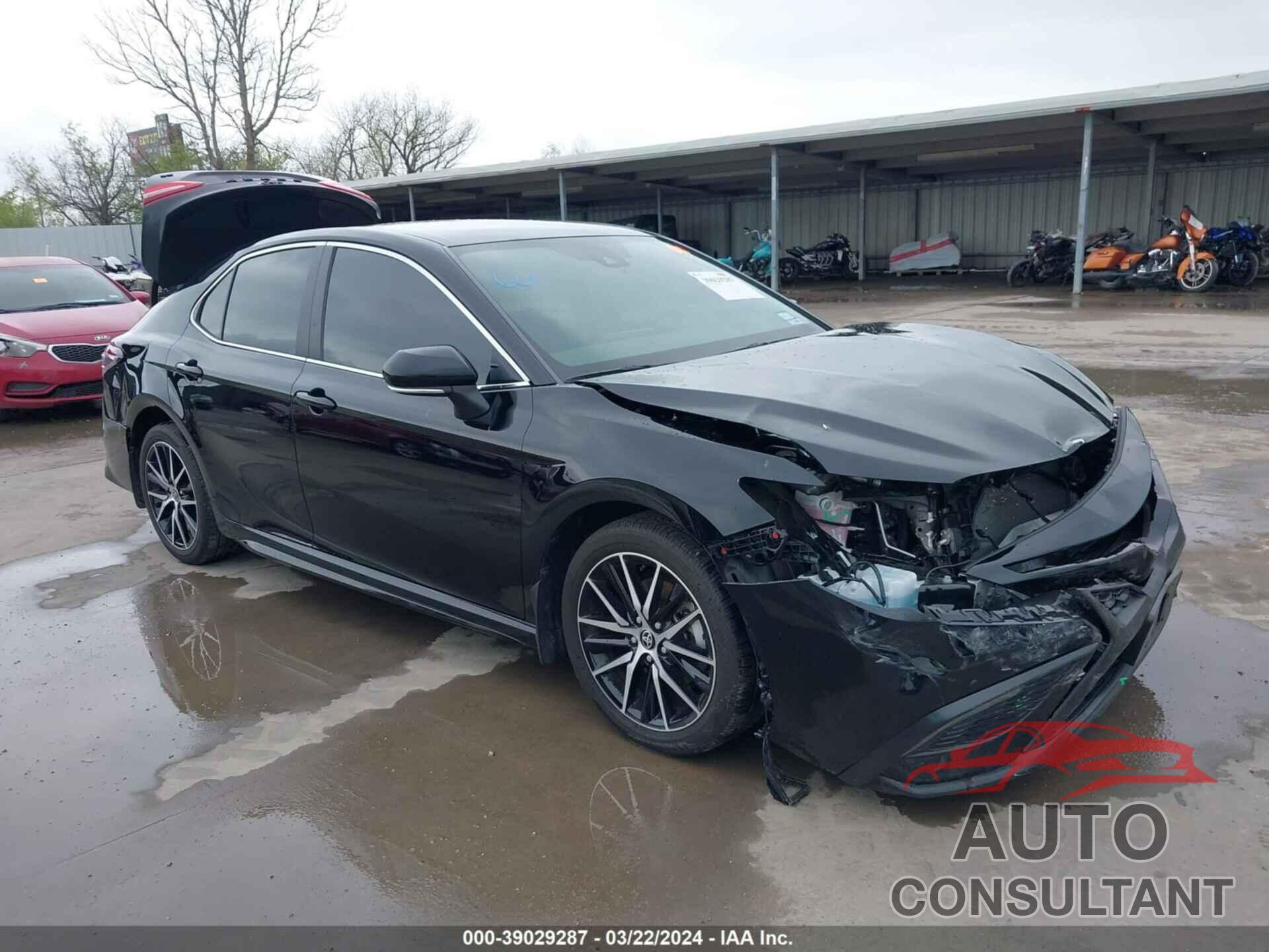 TOYOTA CAMRY 2024 - 4T1G11AK1RU191396
