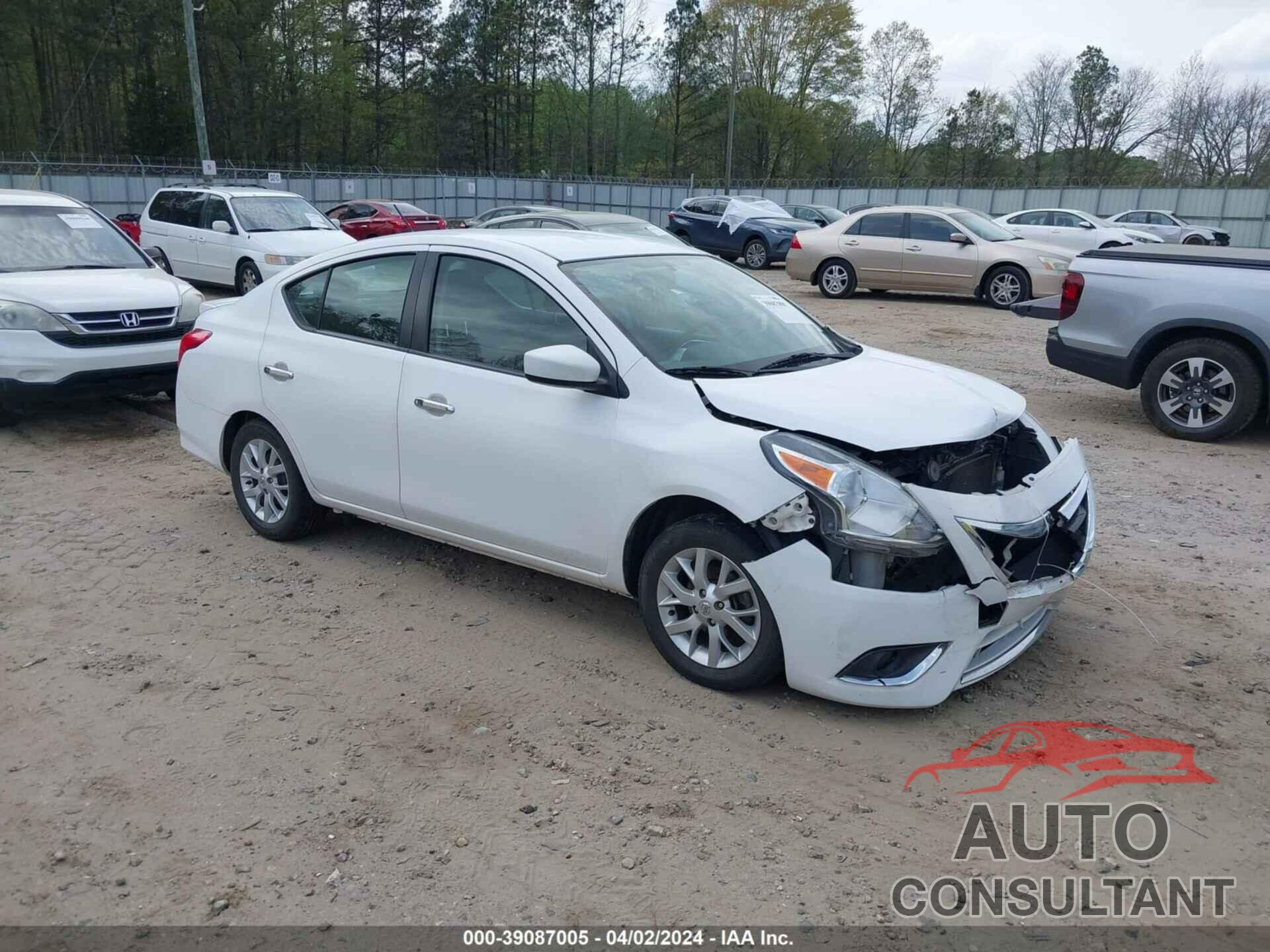 NISSAN VERSA 2018 - 3N1CN7AP4JL853897