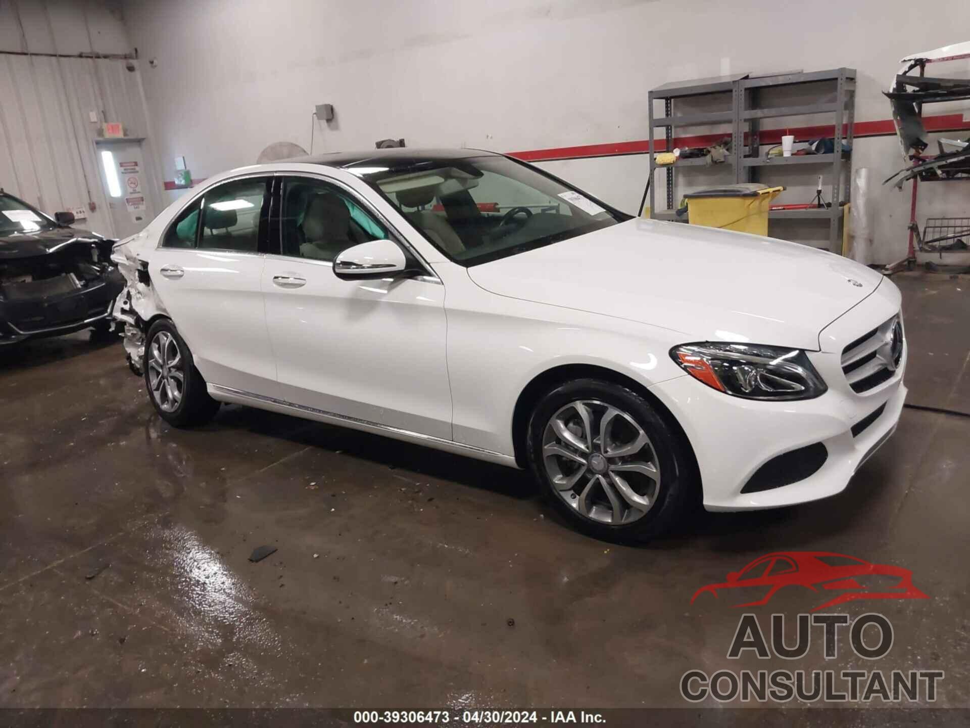 MERCEDES-BENZ C 300 2017 - 55SWF4KB4HU179606