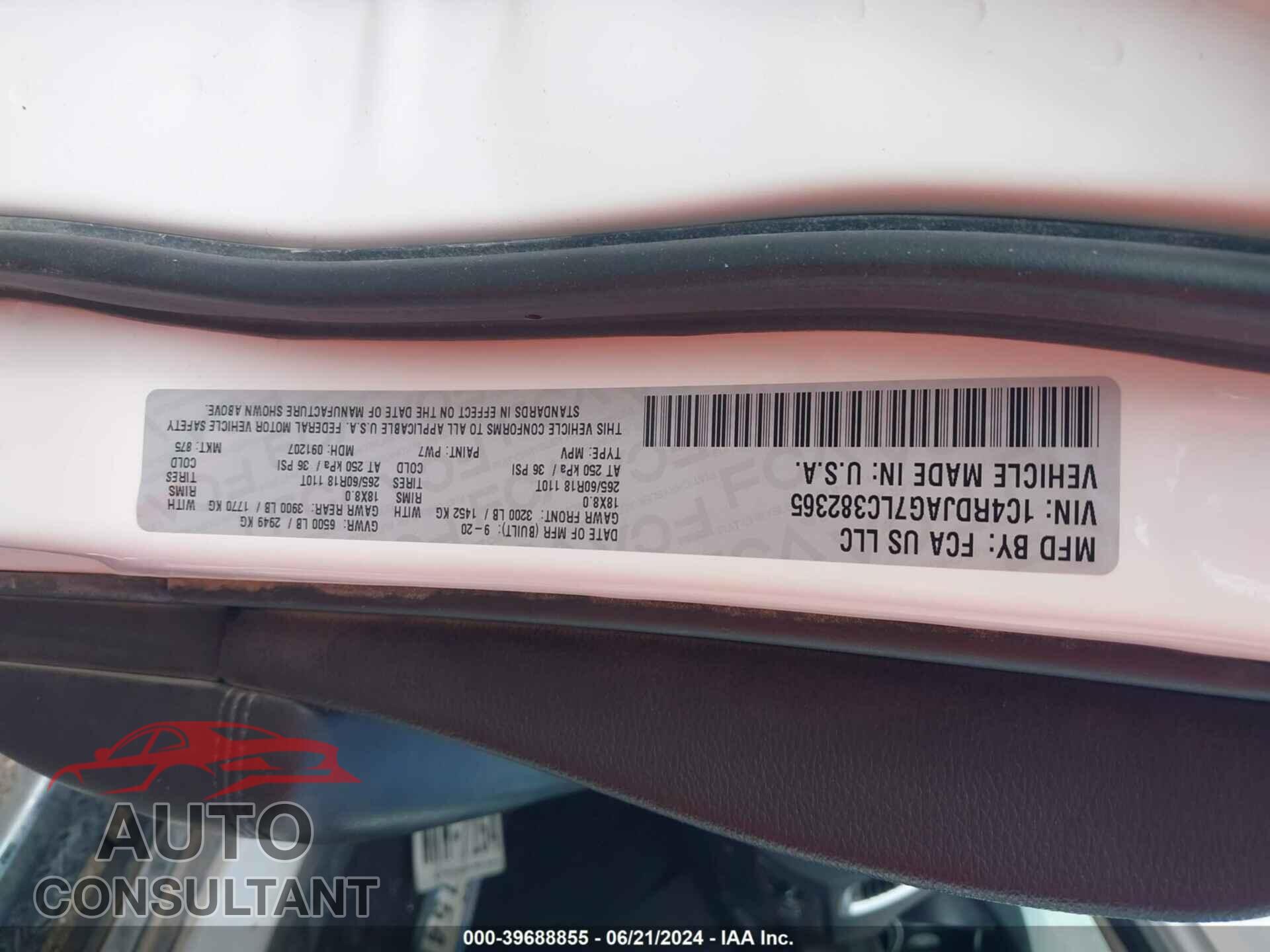 DODGE DURANGO 2020 - 1C4RDJAG7LC382365