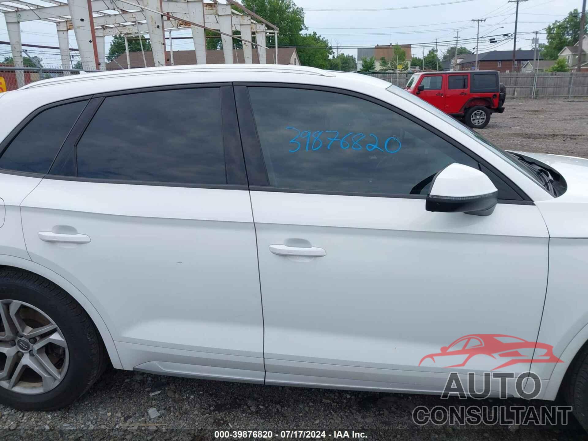AUDI Q5 2018 - WA1ANAFY8J2005536