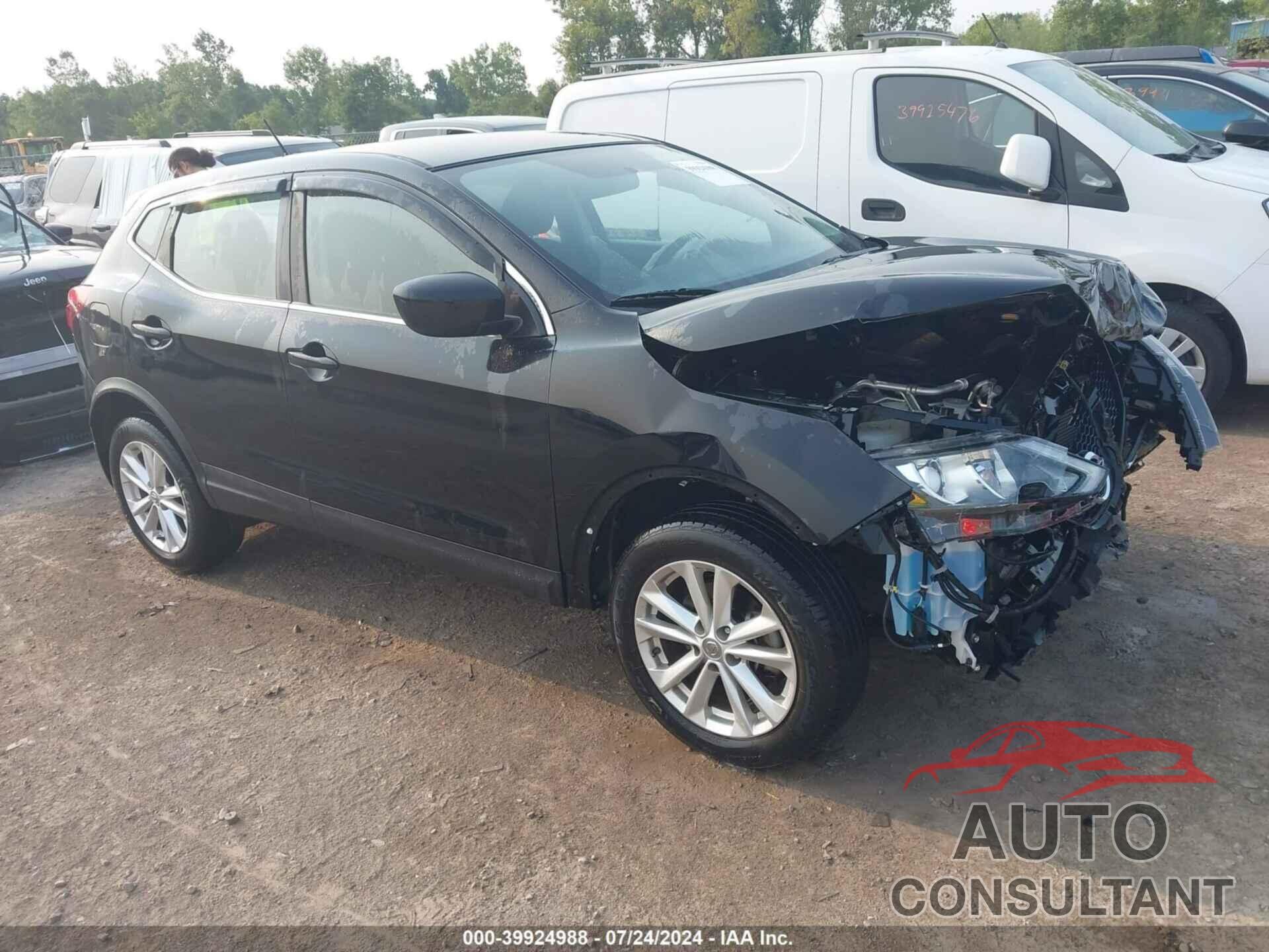 NISSAN ROGUE SPORT 2017 - JN1BJ1CR7HW138281