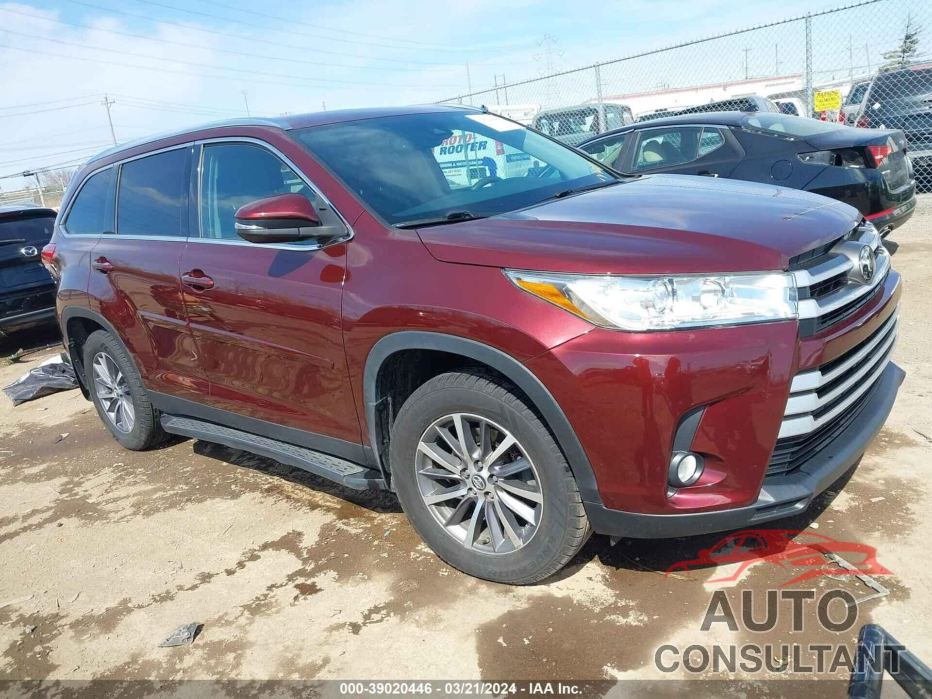 TOYOTA HIGHLANDER 2019 - 5TDJZRFH2KS955281