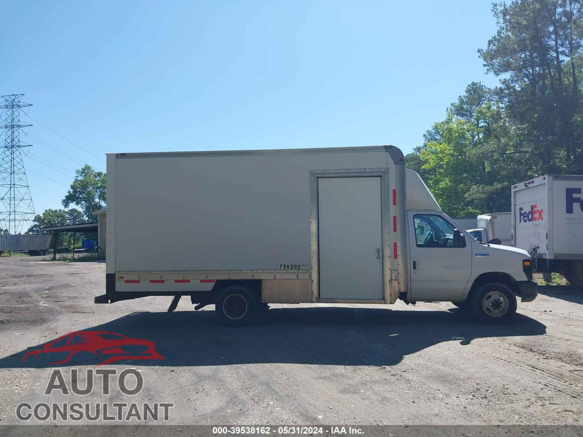 FORD E-450 CUTAWAY 2017 - 1FDXE4FS4HDC14148