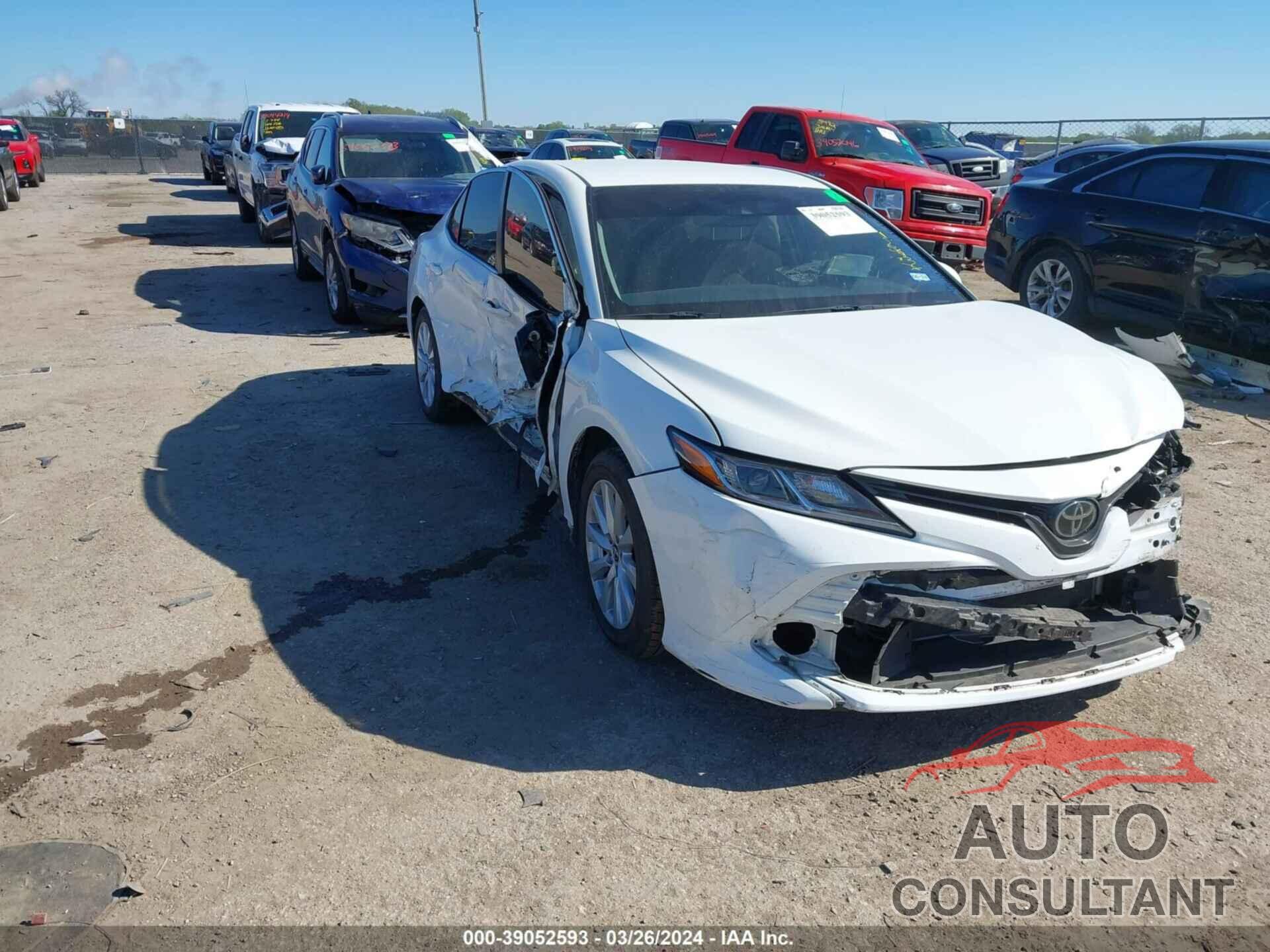 TOYOTA CAMRY 2018 - JTNB11HK9J3071307
