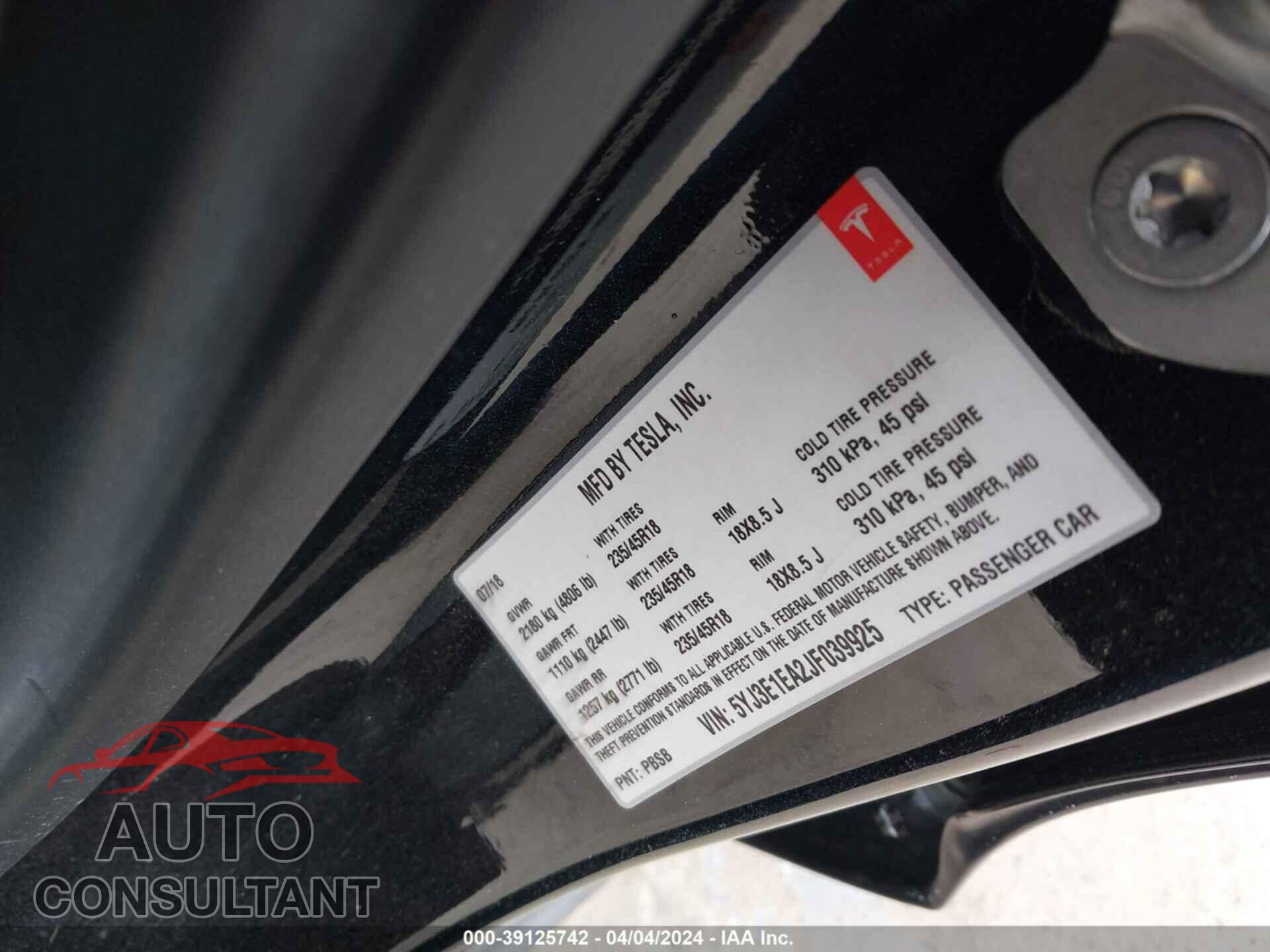 TESLA MODEL 3 2018 - 5YJ3E1EA2JF039925