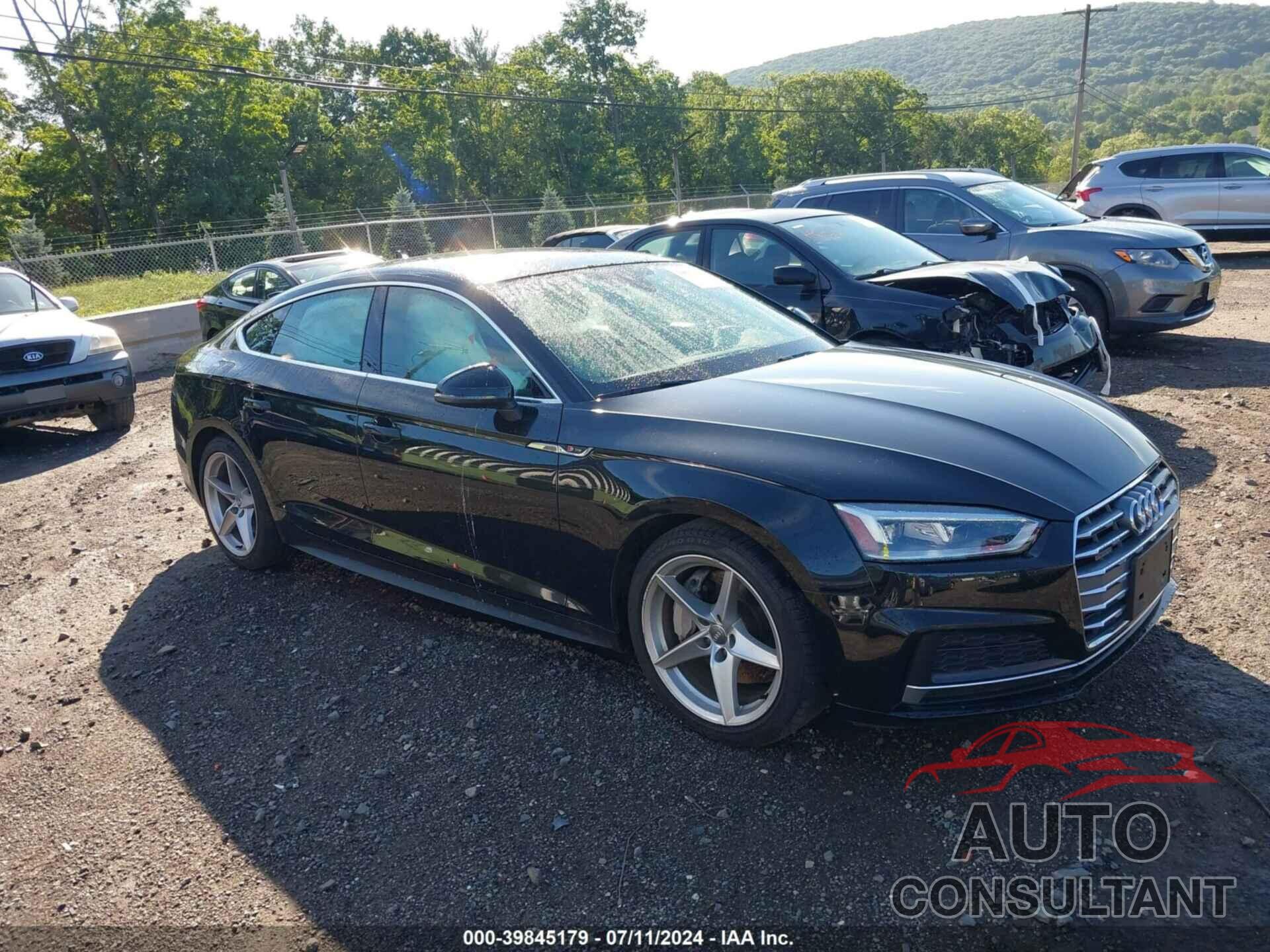 AUDI A5 2019 - WAUDNCF50KA096794