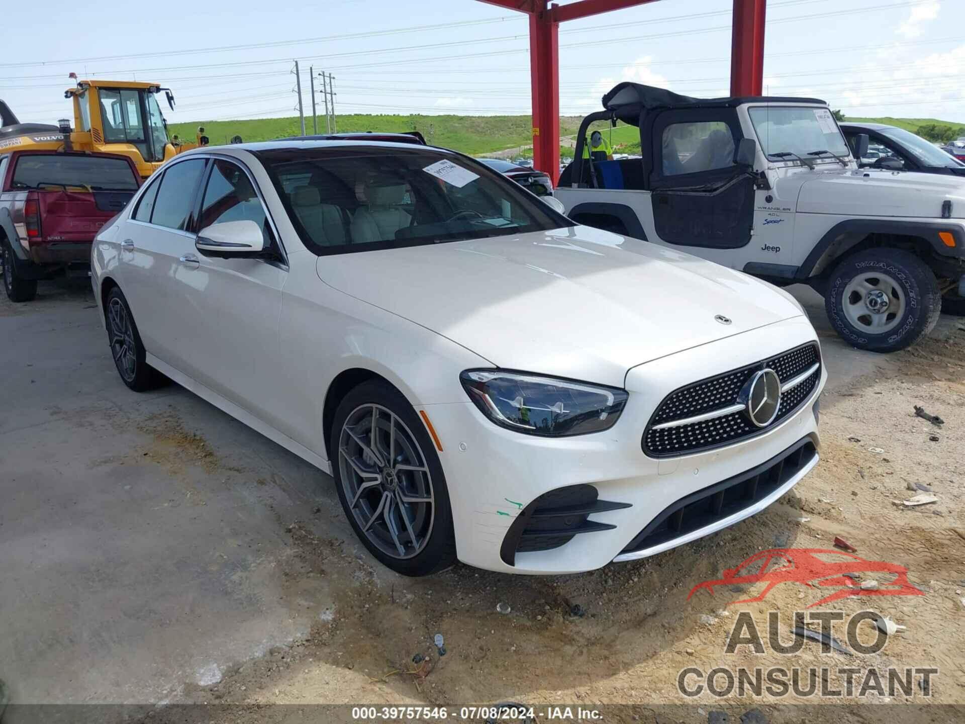 MERCEDES-BENZ E 350 2022 - W1KZF8DB5NB044223