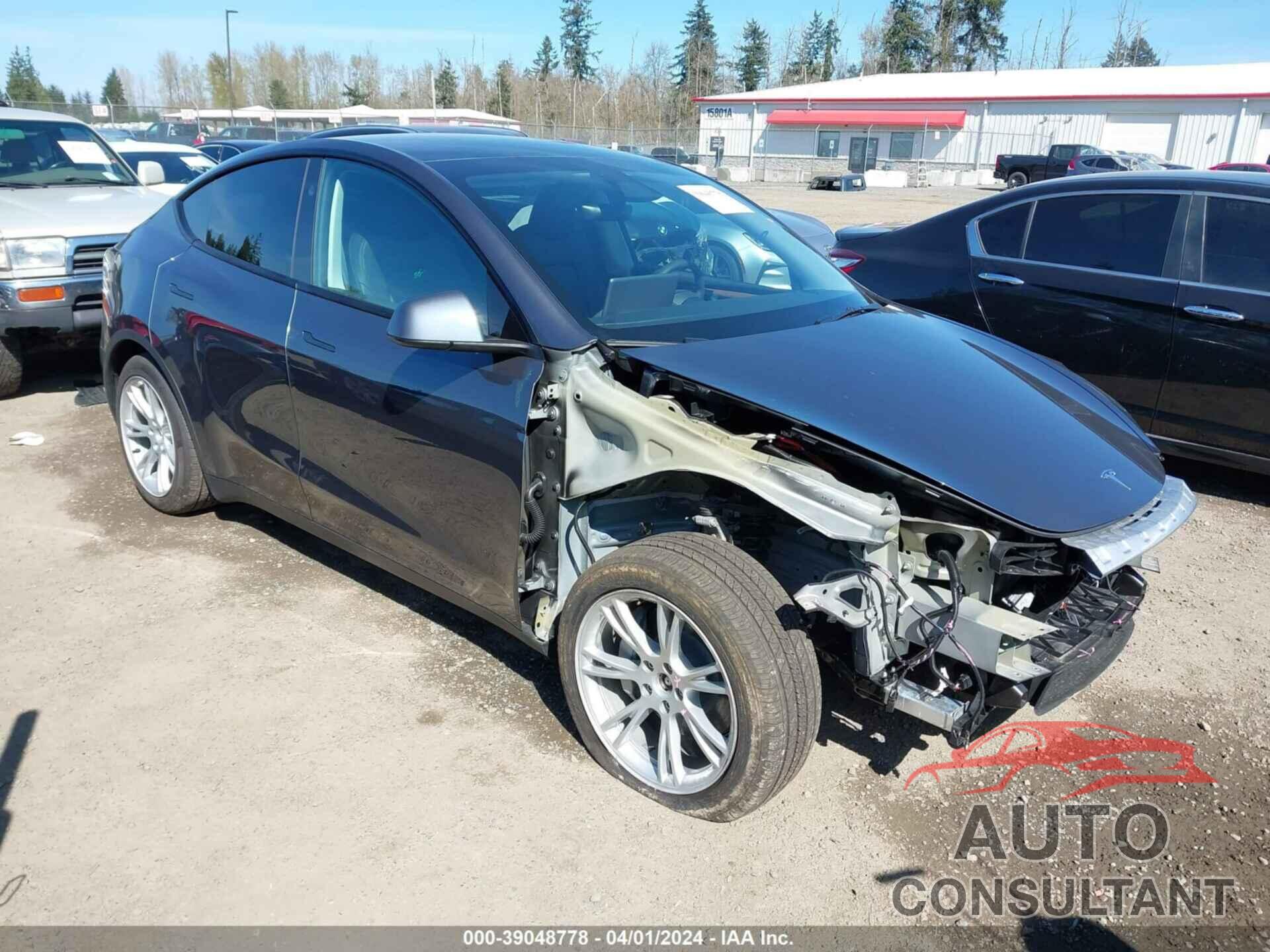 TESLA MODEL Y 2023 - 7SAYGDEE2PF870891