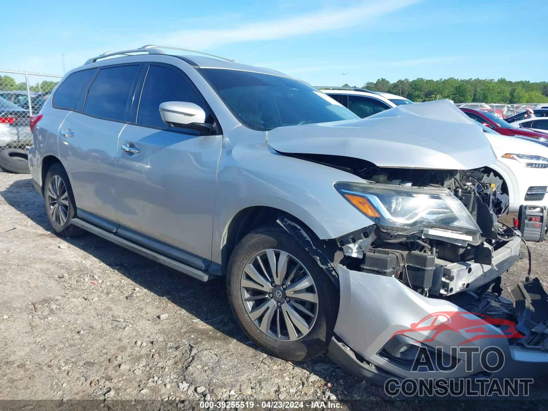 NISSAN PATHFINDER 2017 - 5N1DR2MN3HC679065