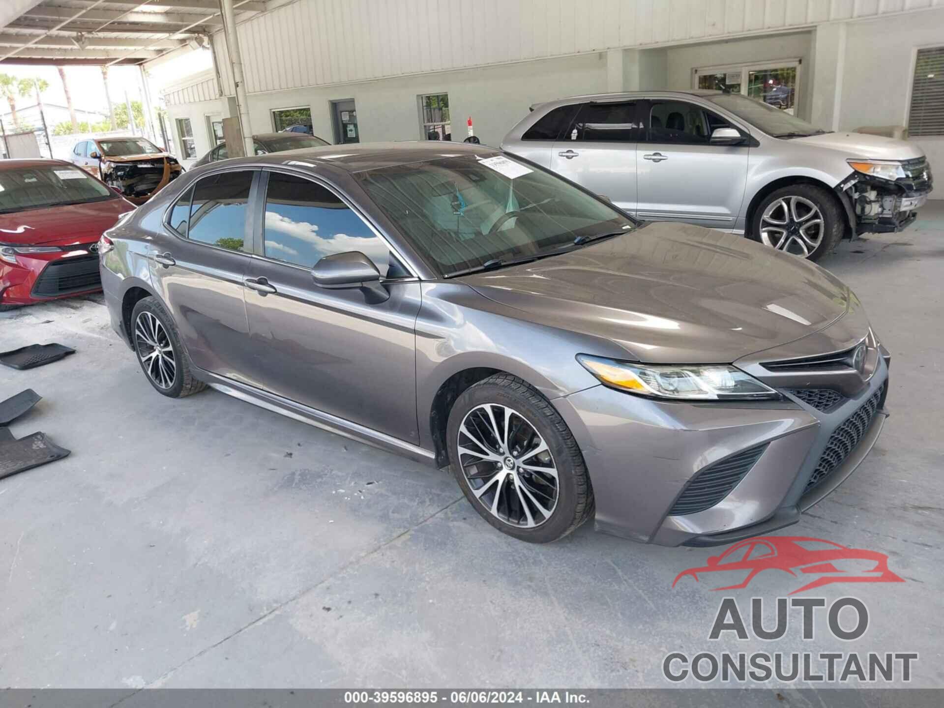 TOYOTA CAMRY 2019 - 4T1B11HK6KU216279