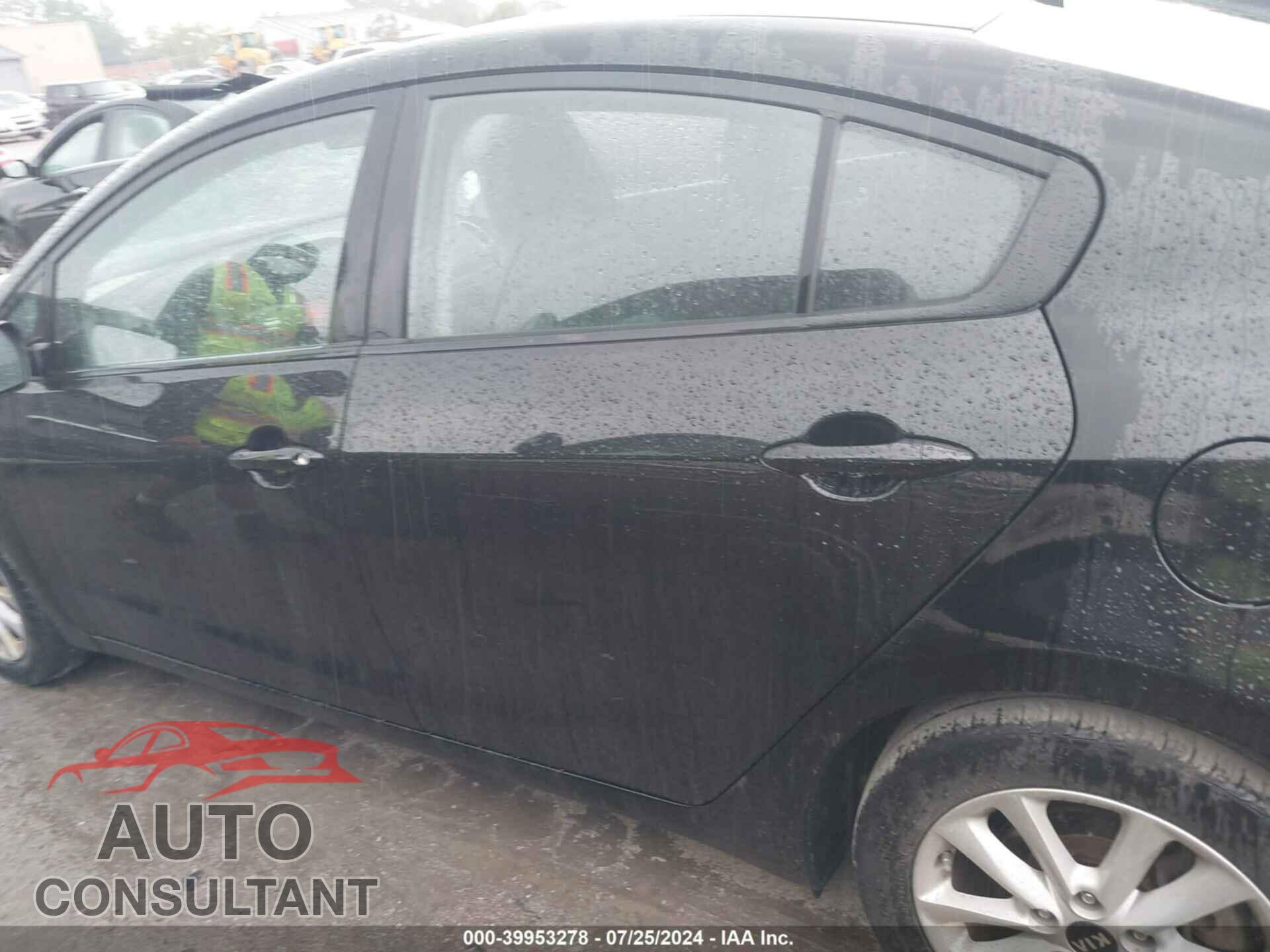 KIA FORTE 2017 - 3KPFL4A73HE099629
