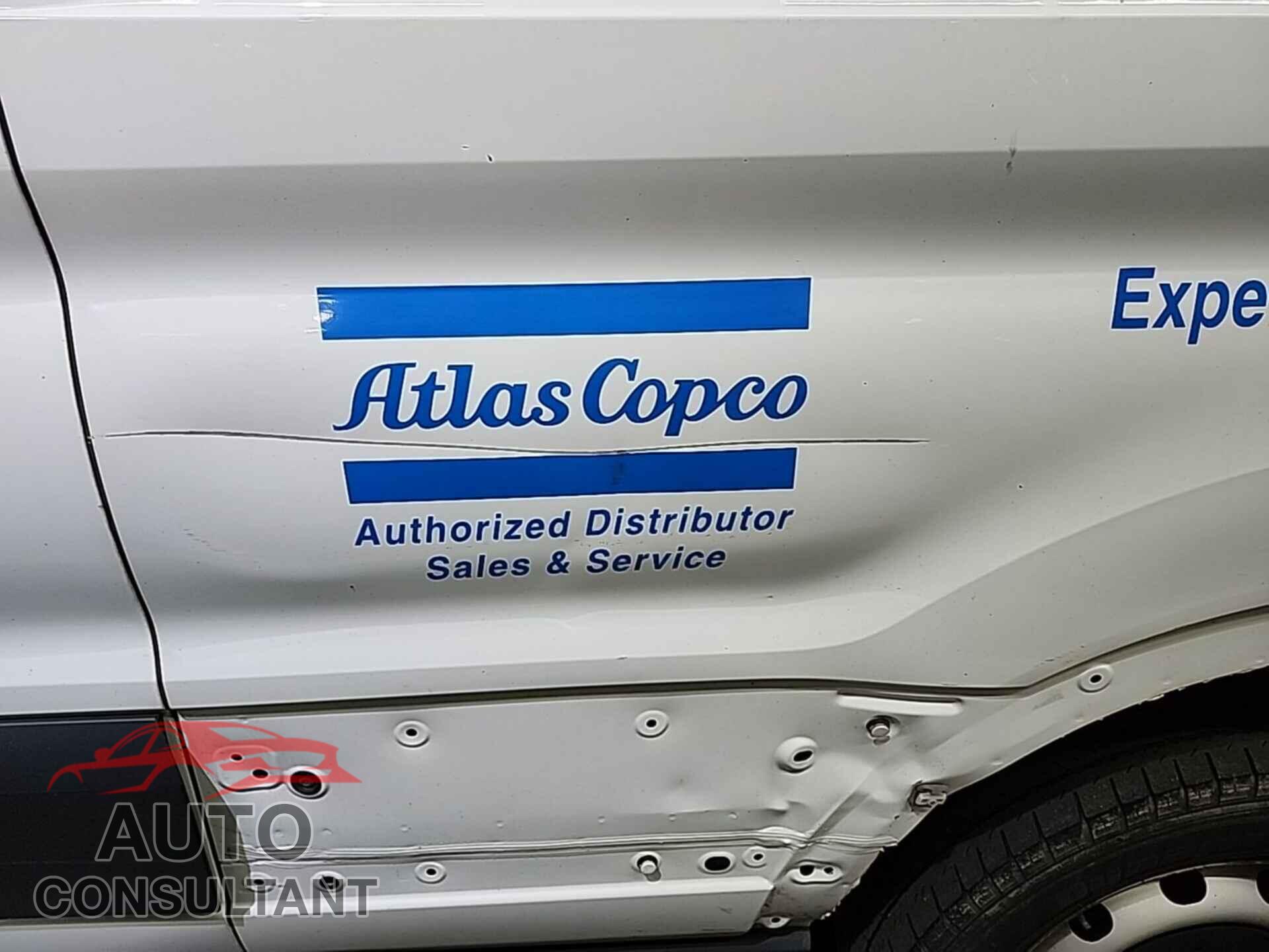 FORD TRANSIT 2018 - 1FTYR2CM2JKA96609
