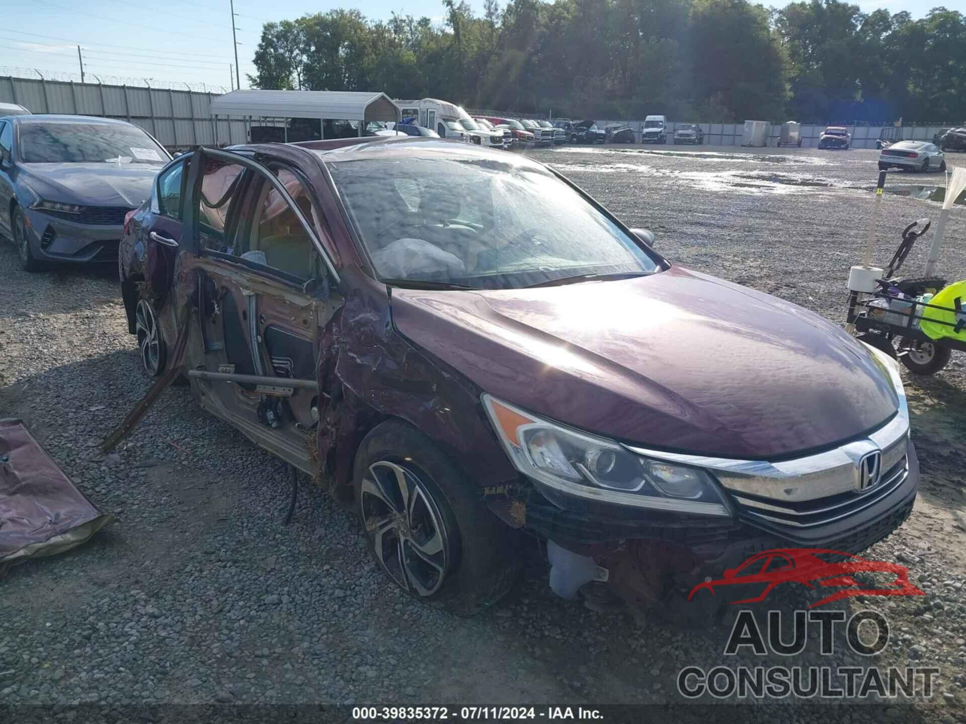 HONDA ACCORD 2017 - 1HGCR2F38HA241019