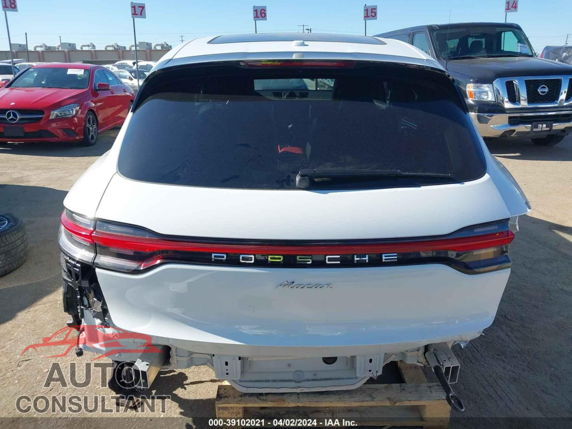 PORSCHE MACAN 2022 - WP1AA2A55NLB11543