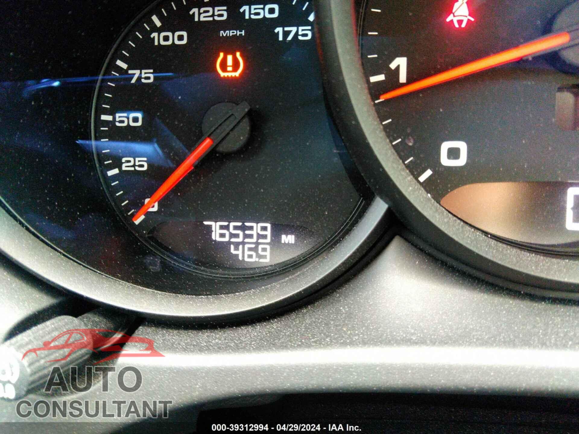 PORSCHE MACAN 2017 - WP1AA2A50HLB81696