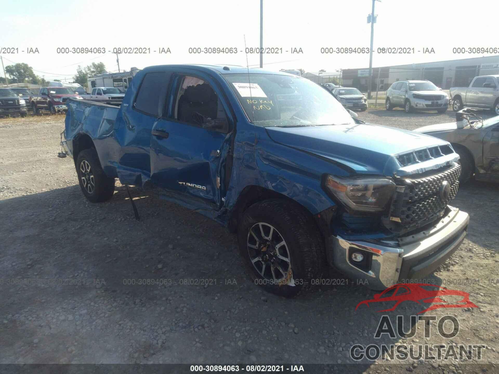 TOYOTA TUNDRA 4WD 2018 - 5TFUW5F19JX689591