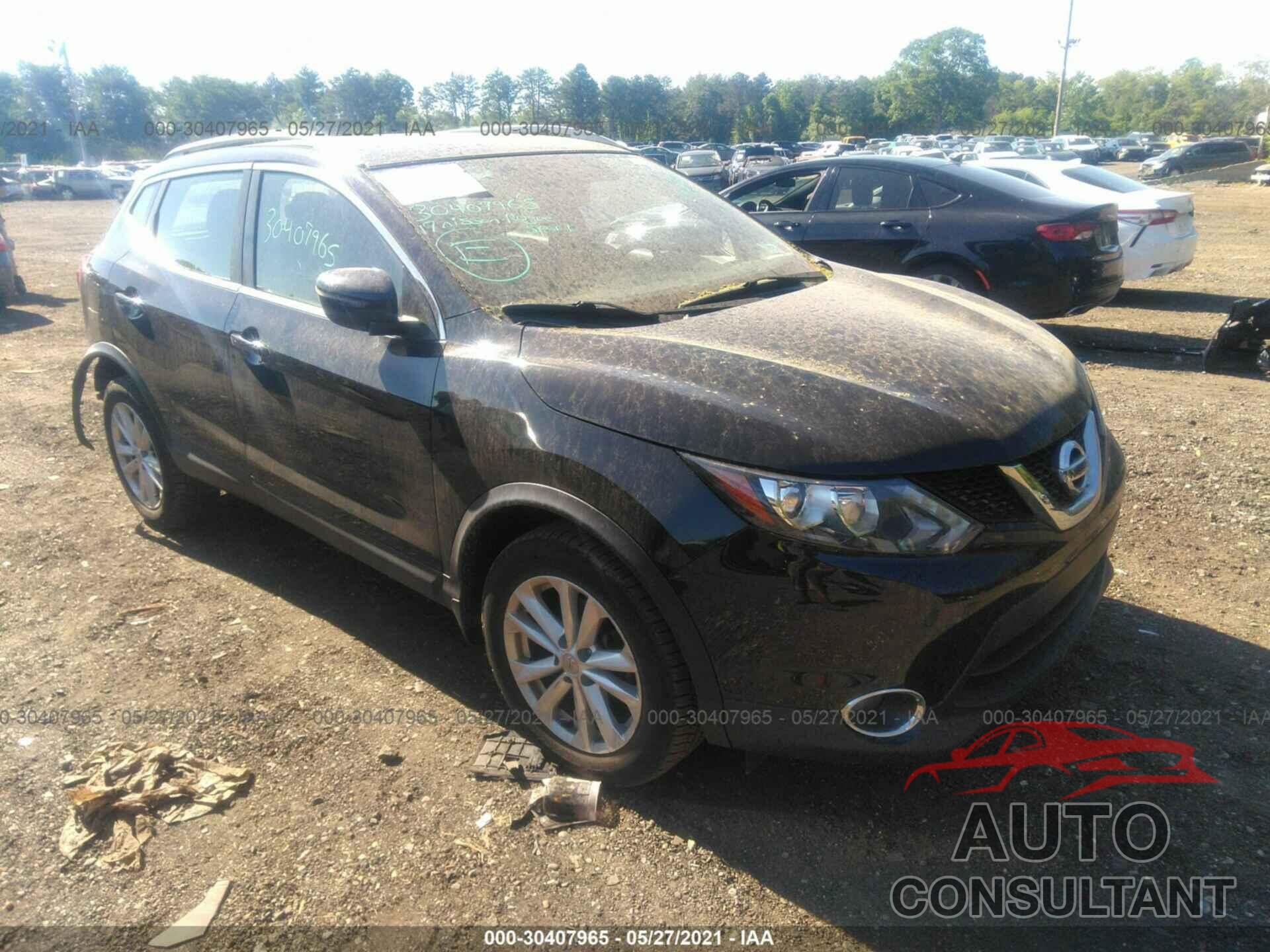 NISSAN ROGUE SPORT 2017 - JN1BJ1CR7HW138068