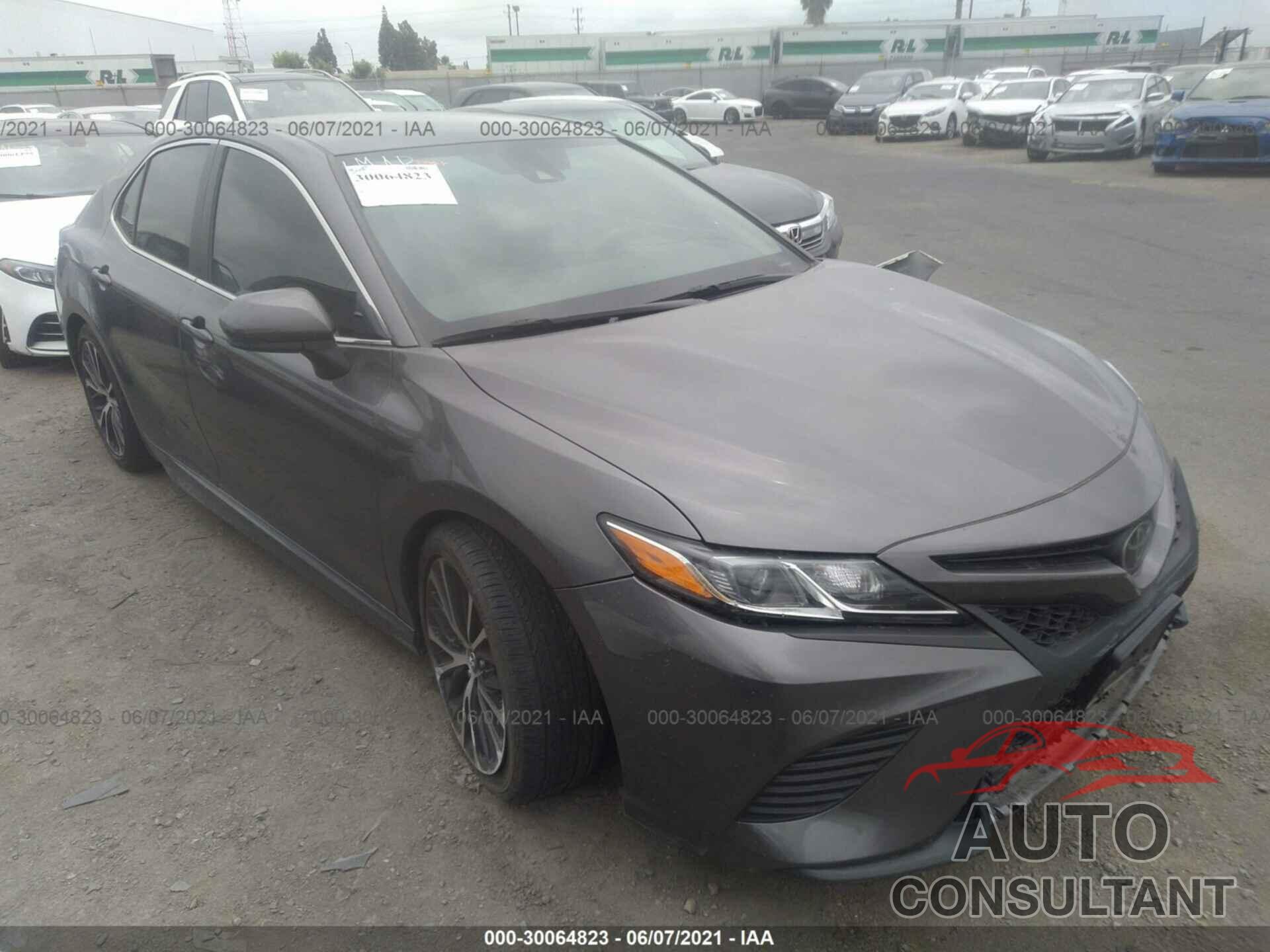 TOYOTA CAMRY 2019 - 4T1B11HK4KU299551