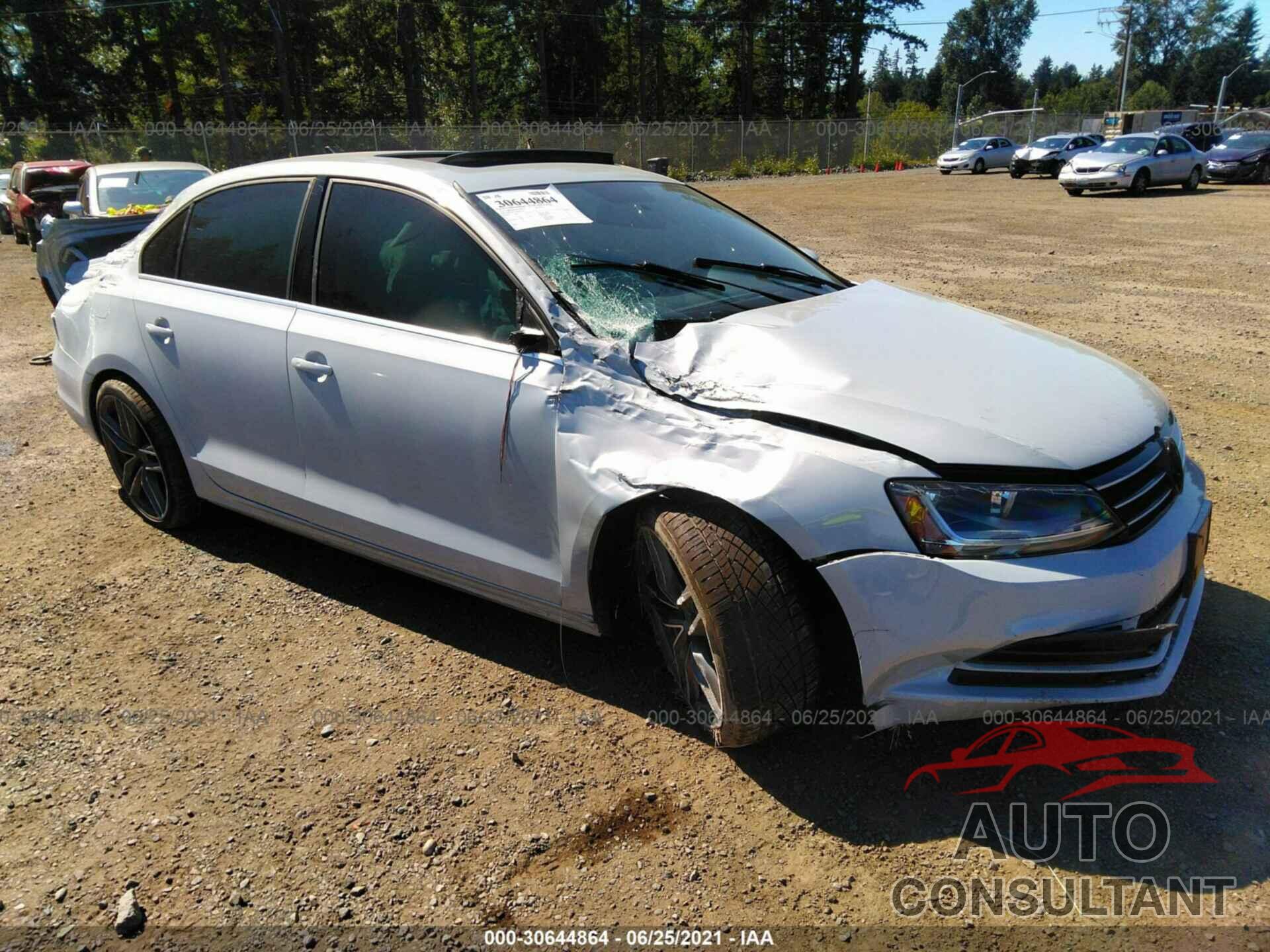VOLKSWAGEN JETTA 2017 - 3VWDB7AJ3HM412785