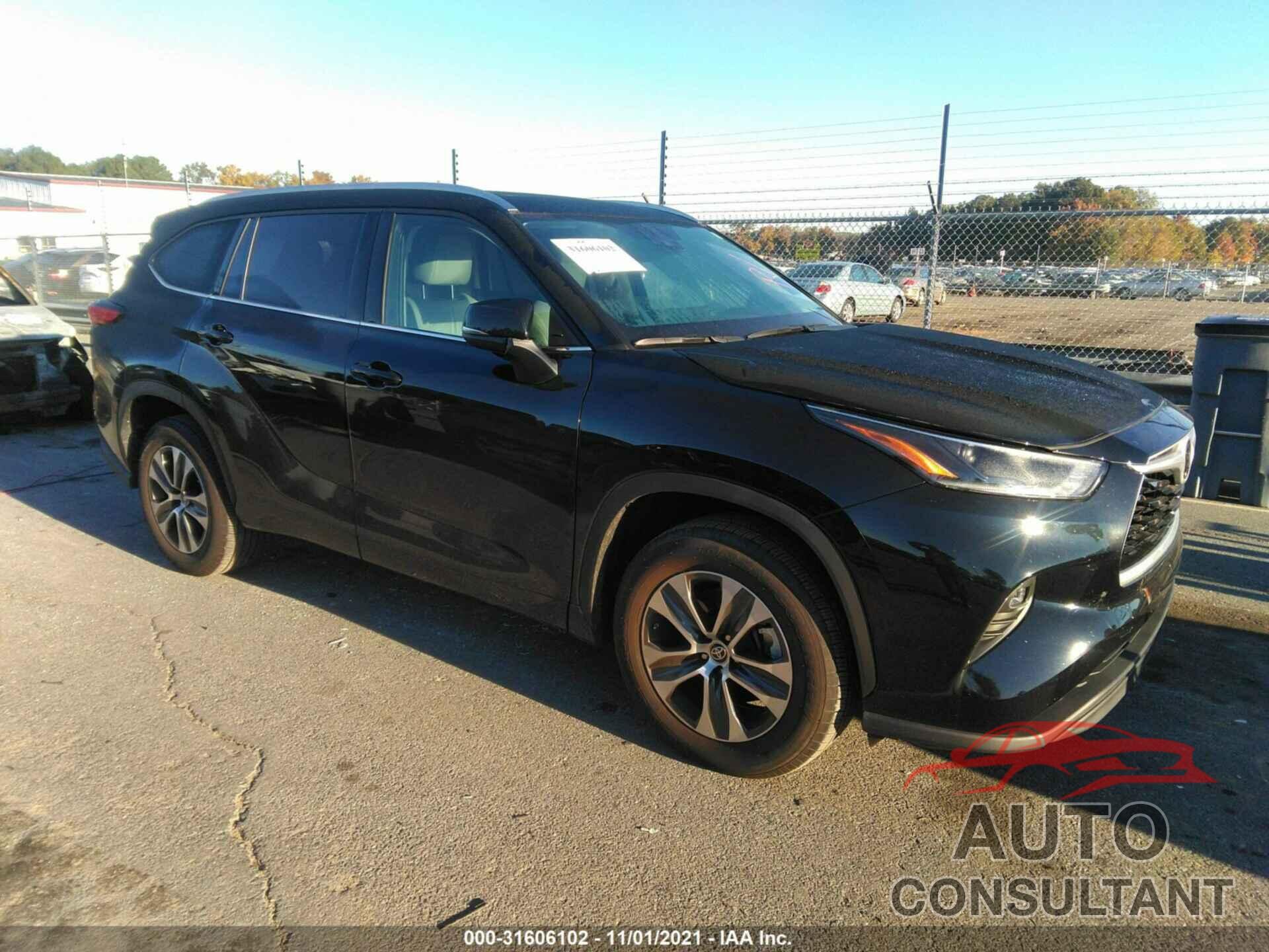 TOYOTA HIGHLANDER 2021 - 5TDGZRAH5MS051641