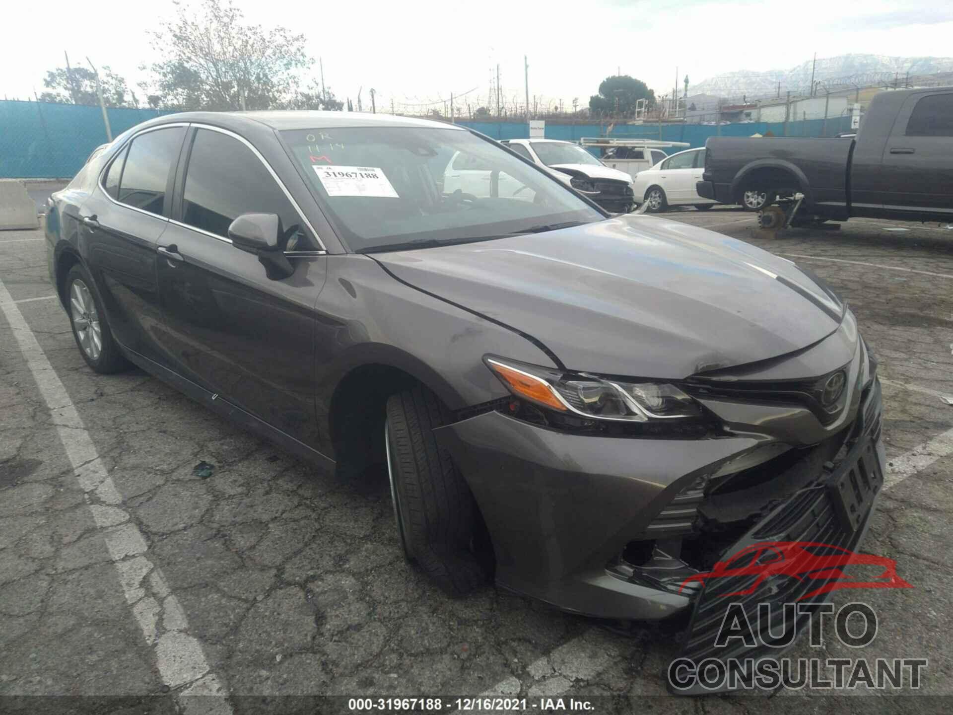 TOYOTA CAMRY 2019 - 4T1B11HK5KU826884