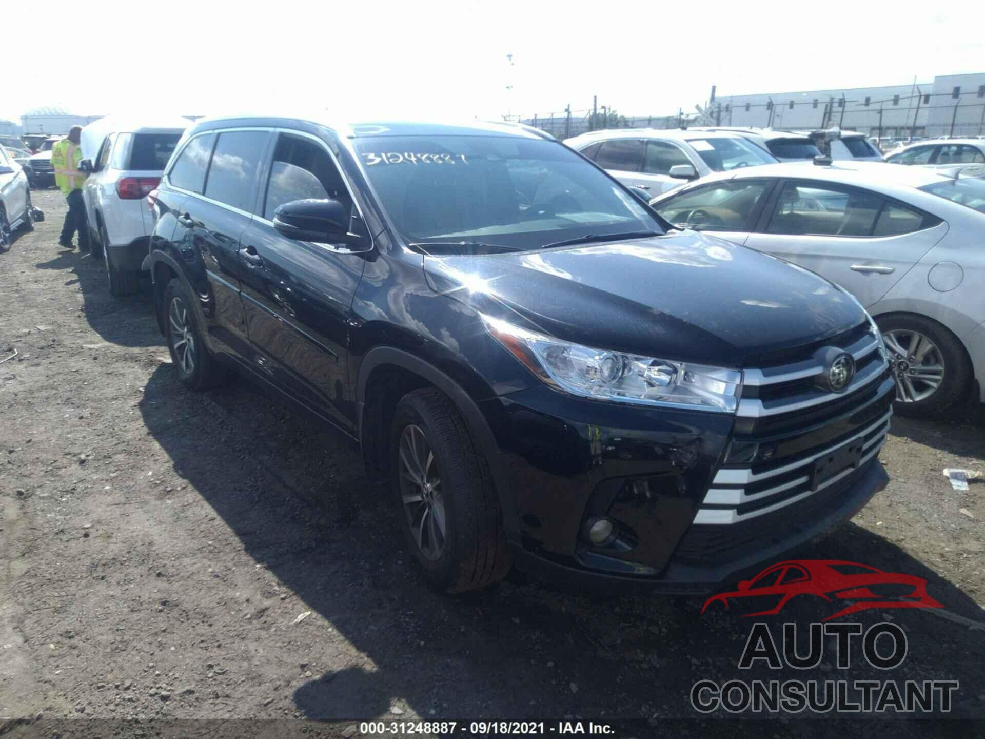 TOYOTA HIGHLANDER 2017 - 5TDJZRFH2HS454836