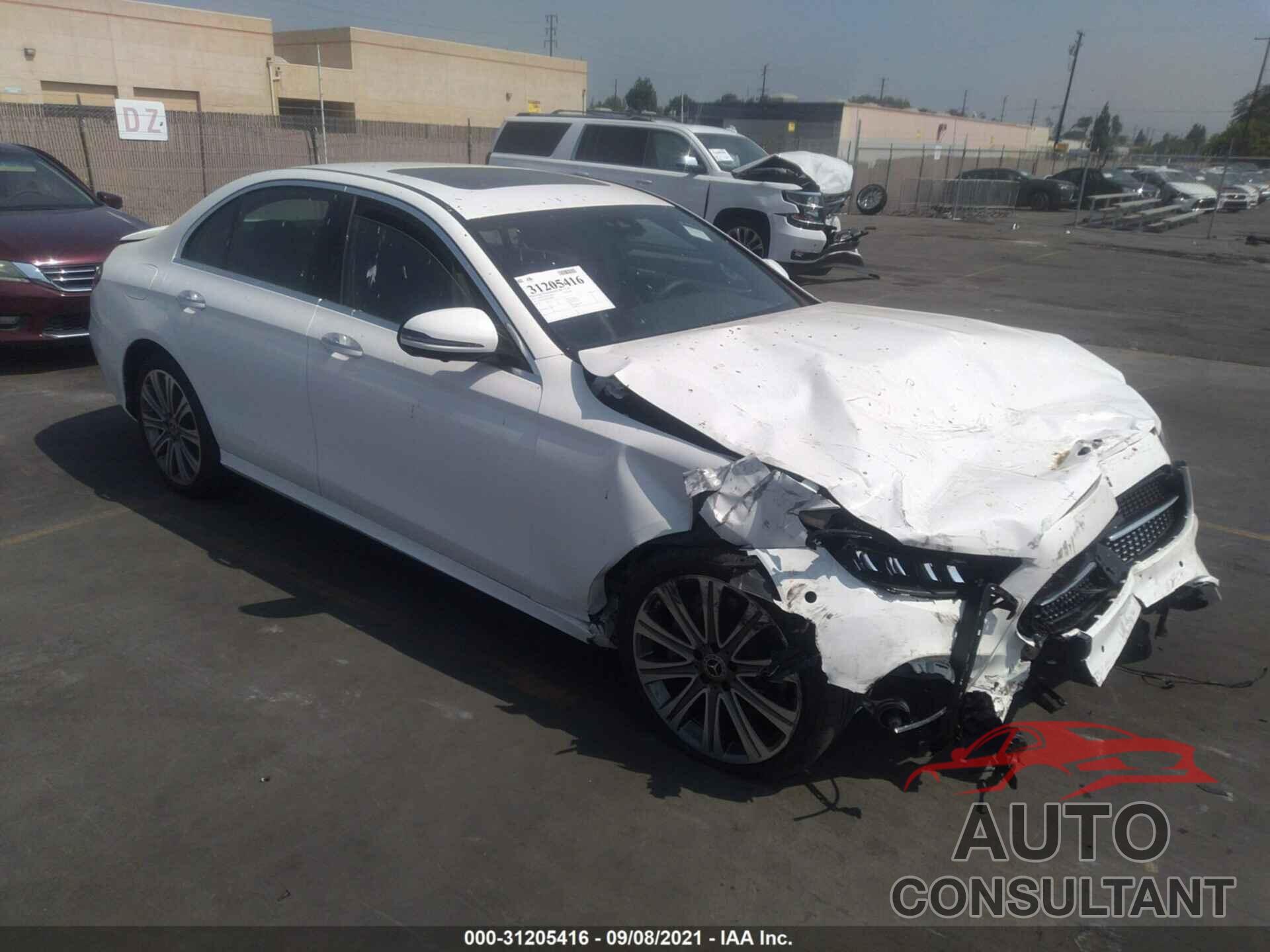MERCEDES-BENZ E-CLASS 2021 - W1KZF8DB4MA896065