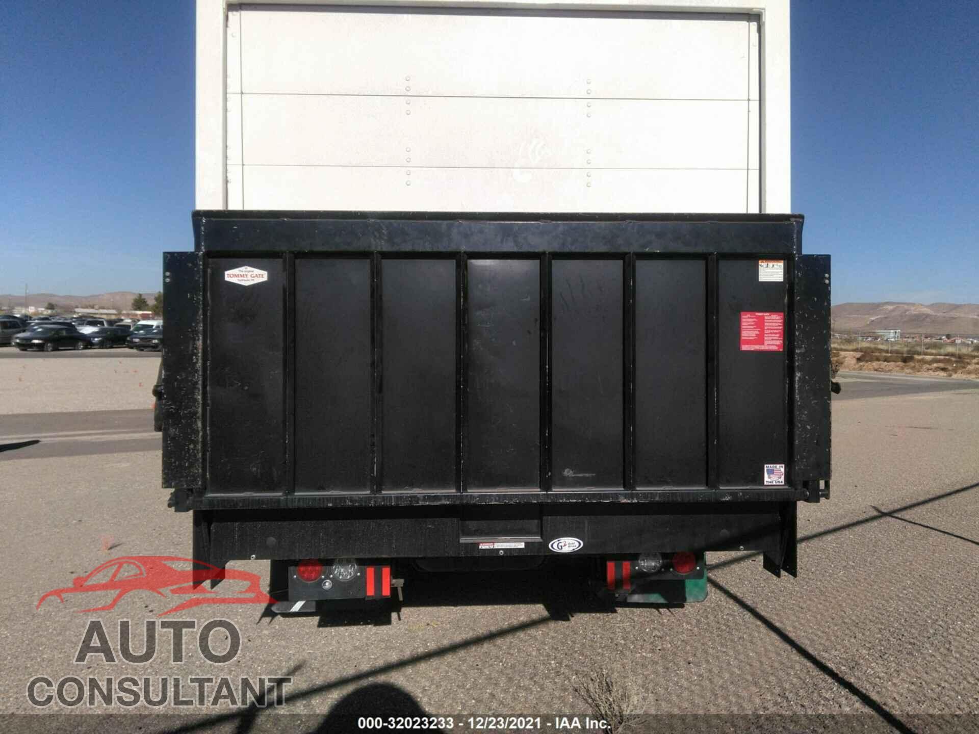 FORD E-SERIES CUTAWAY 2018 - 1FDWE3FS0JDC10562