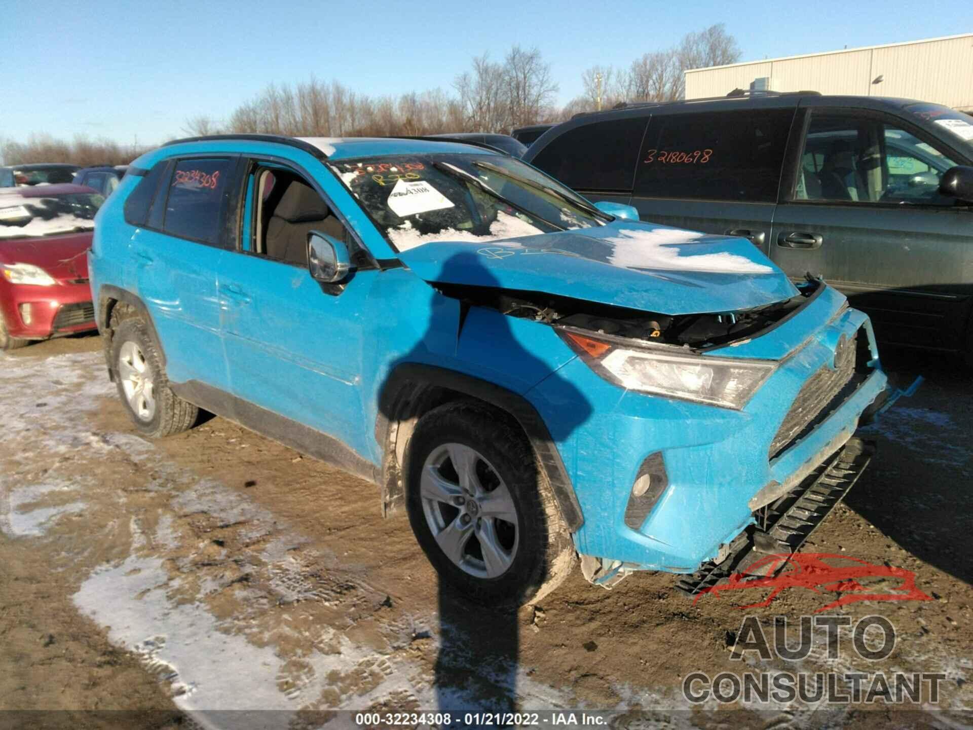 TOYOTA RAV4 2019 - JTMP1RFV2KD010074
