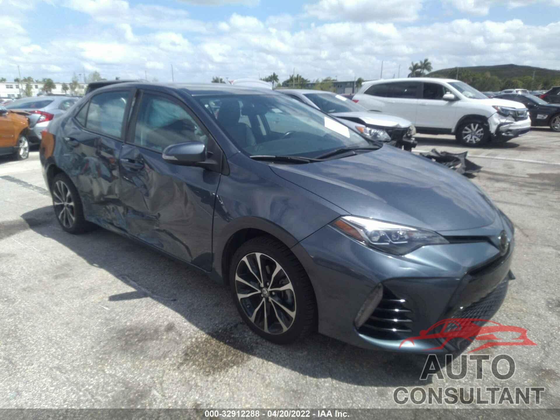 TOYOTA COROLLA 2018 - 2T1BURHE3JC061190