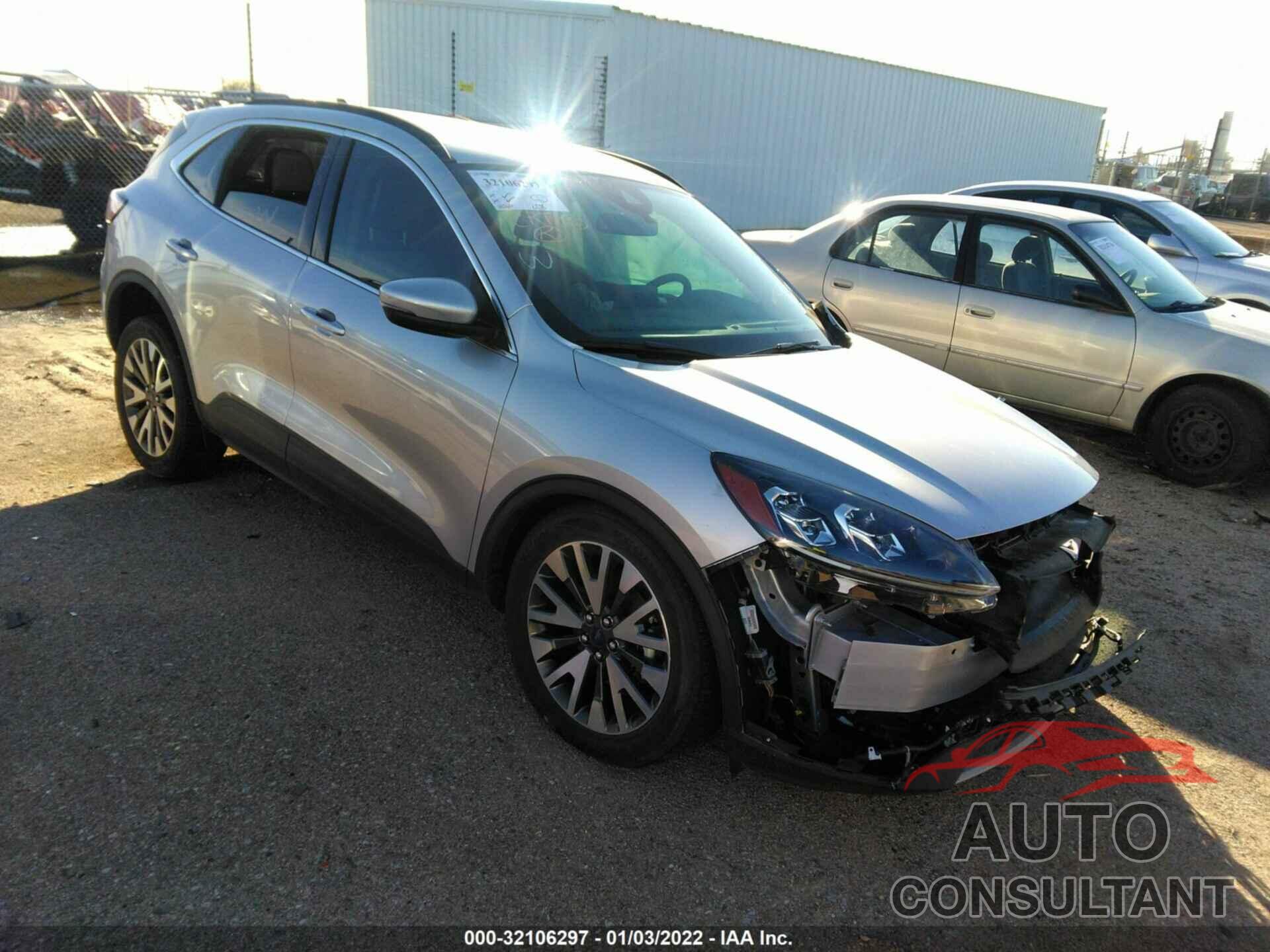 FORD ESCAPE 2020 - 1FMCU9J94LUA36009
