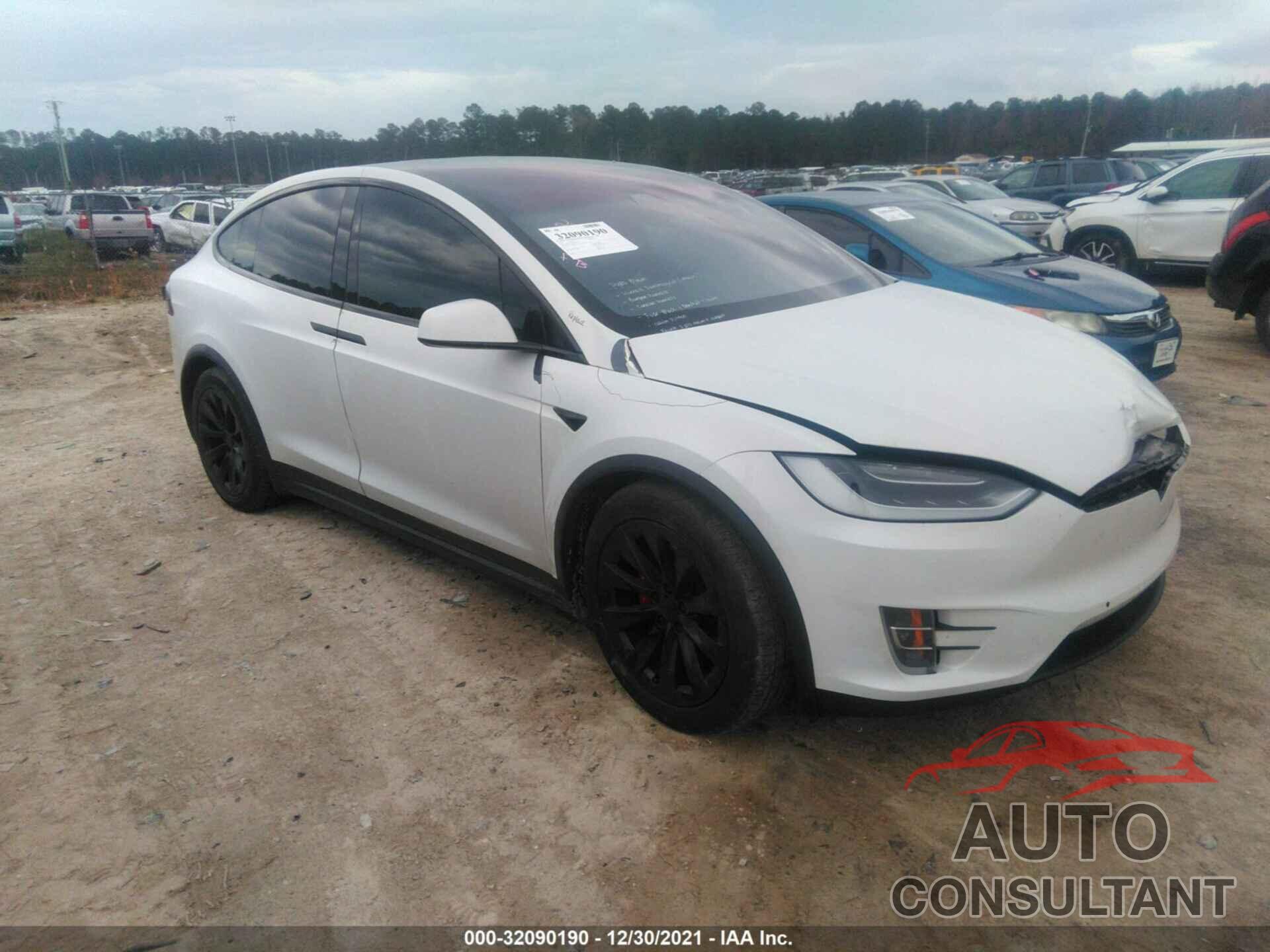 TESLA MODEL X 2018 - 5YJXCDE22JF104127