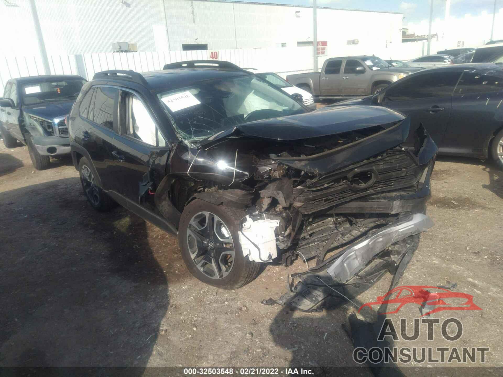 TOYOTA RAV4 2021 - 2T3J1RFV6MW155145
