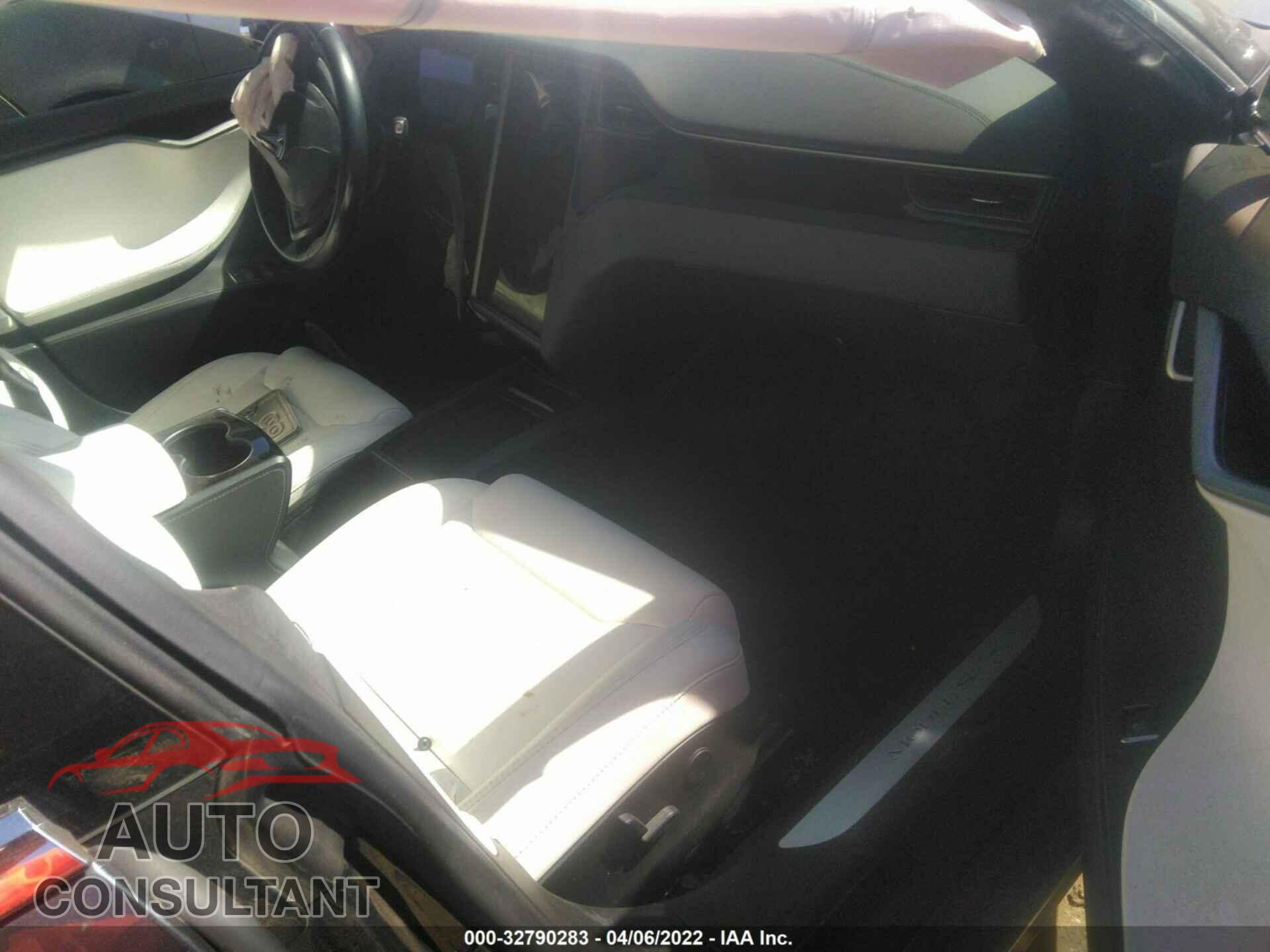 TESLA MODEL S 2018 - 5YJSA1E24JF298111