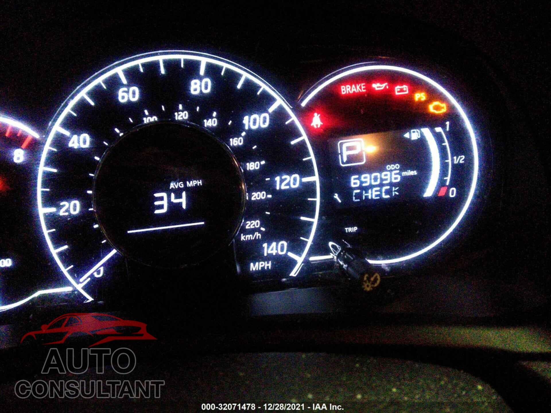 NISSAN VERSA NOTE 2017 - 3N1CE2CP5HL356030