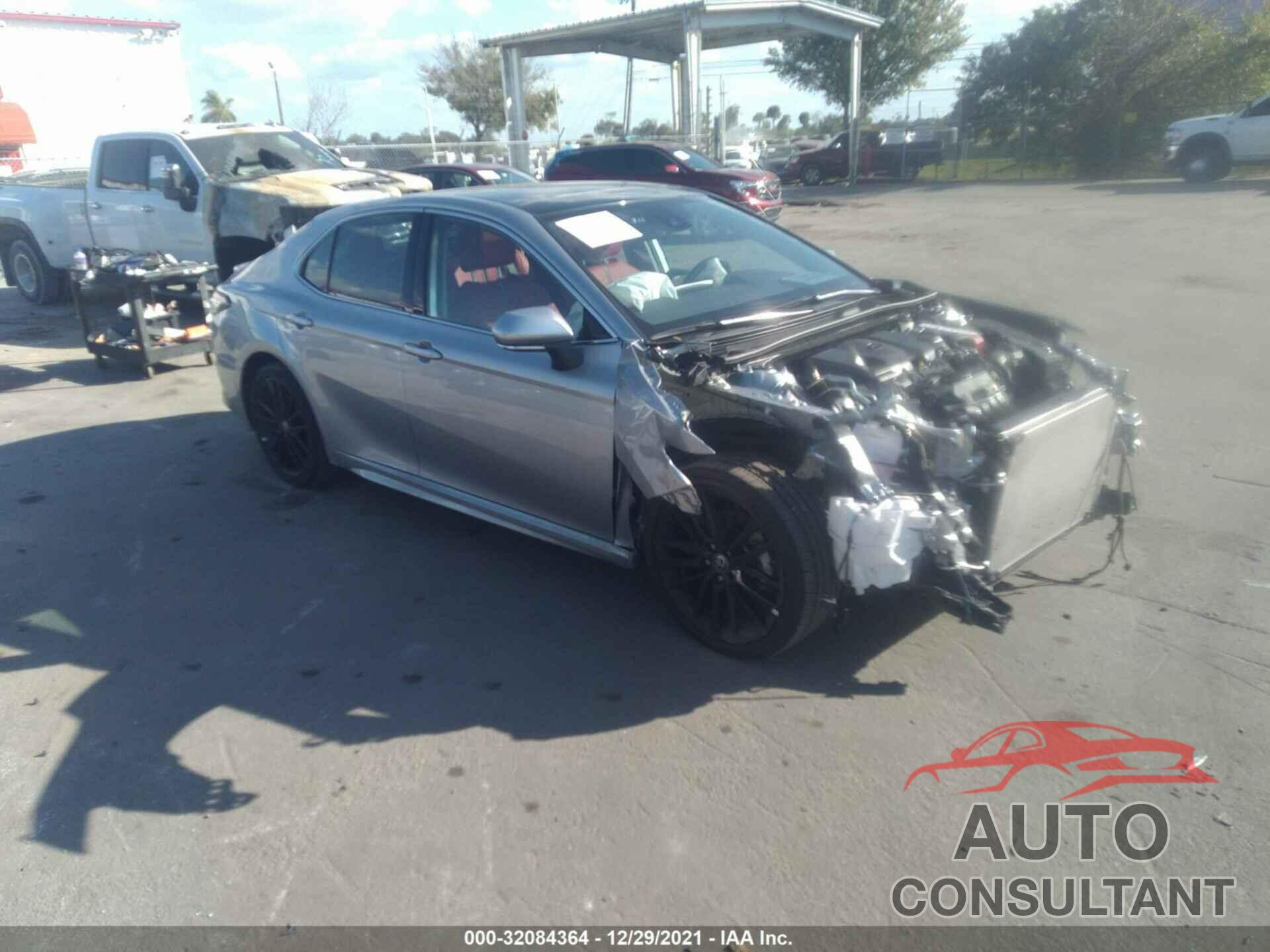 TOYOTA CAMRY 2021 - 4T1K61AK1MU595366