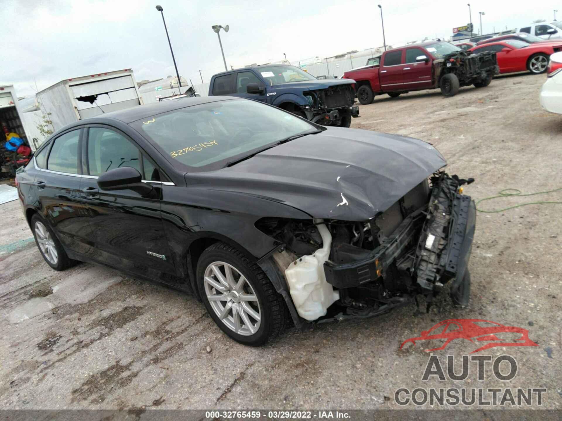FORD FUSION 2017 - 3FA6P0LU4HR380885