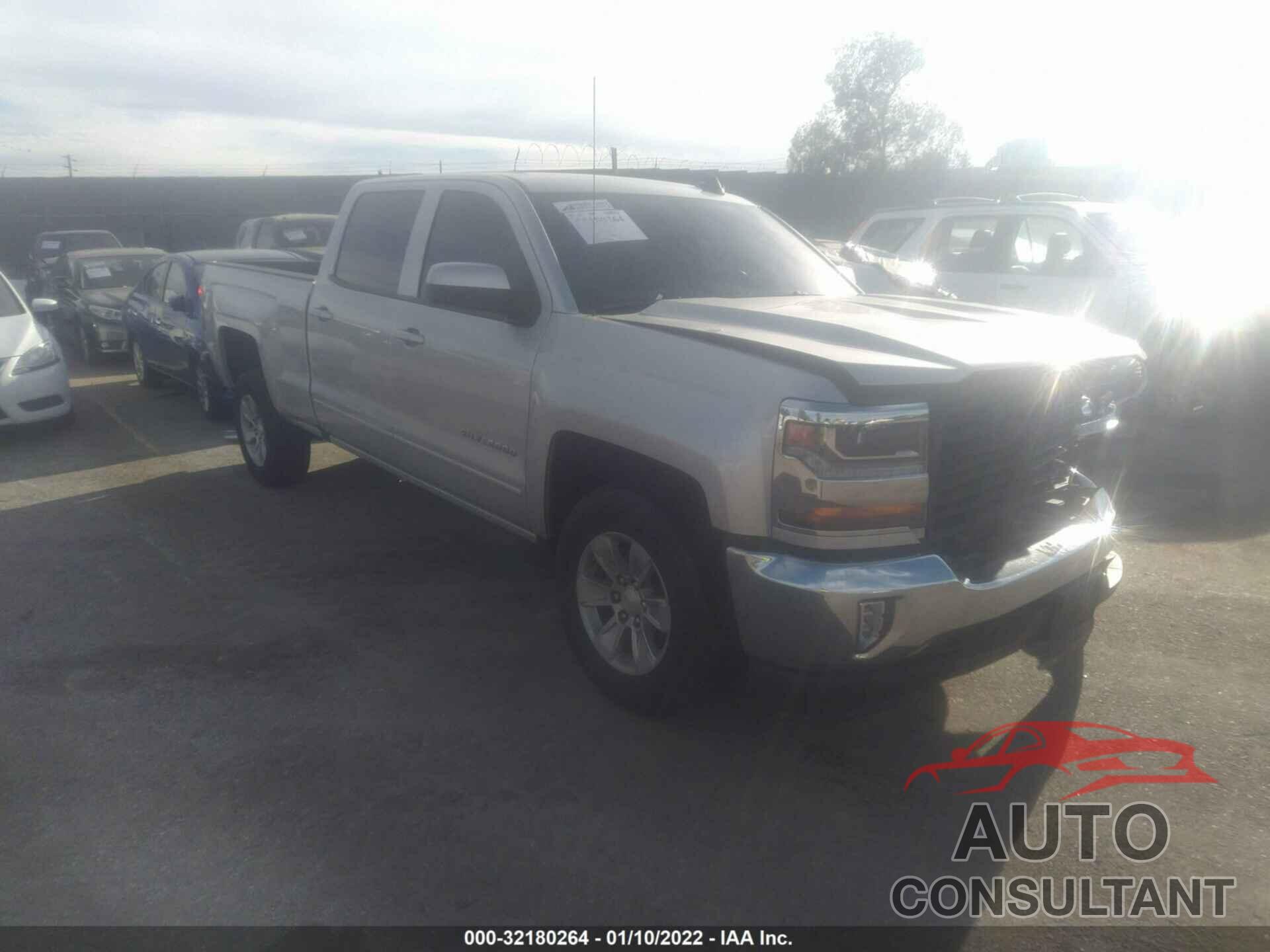 CHEVROLET SILVERADO 1500 2018 - 3GCPCREC3JG496616