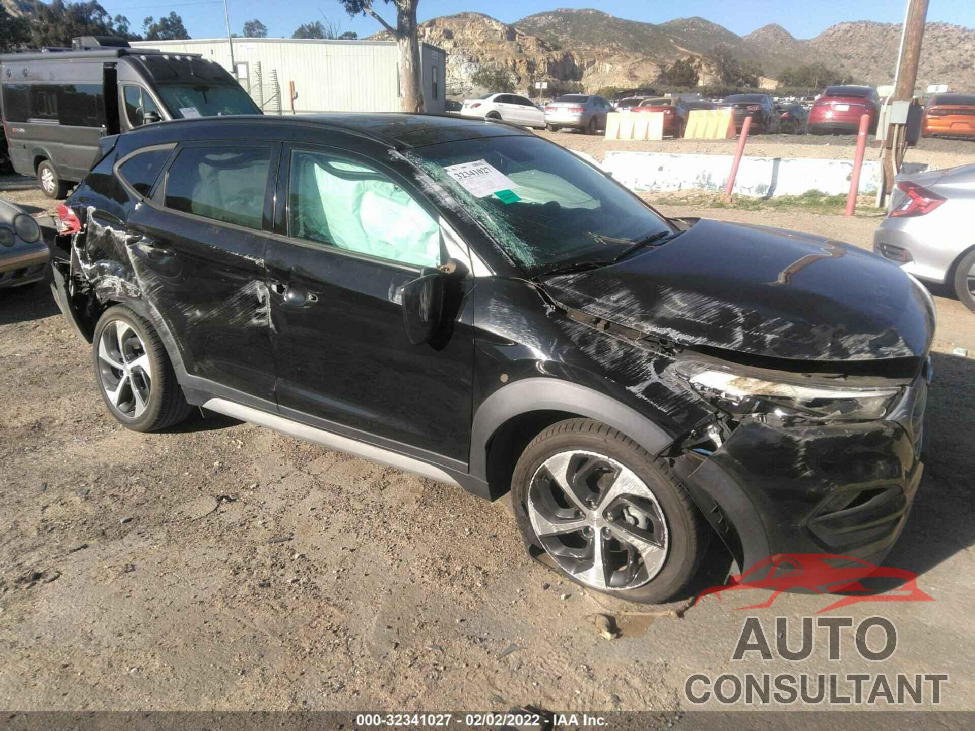 HYUNDAI TUCSON 2018 - KM8J33A28JU638970