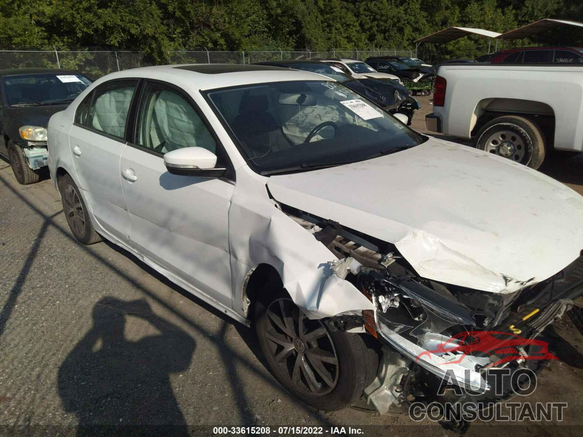 VOLKSWAGEN JETTA 2017 - 3VWDB7AJ4HM305311