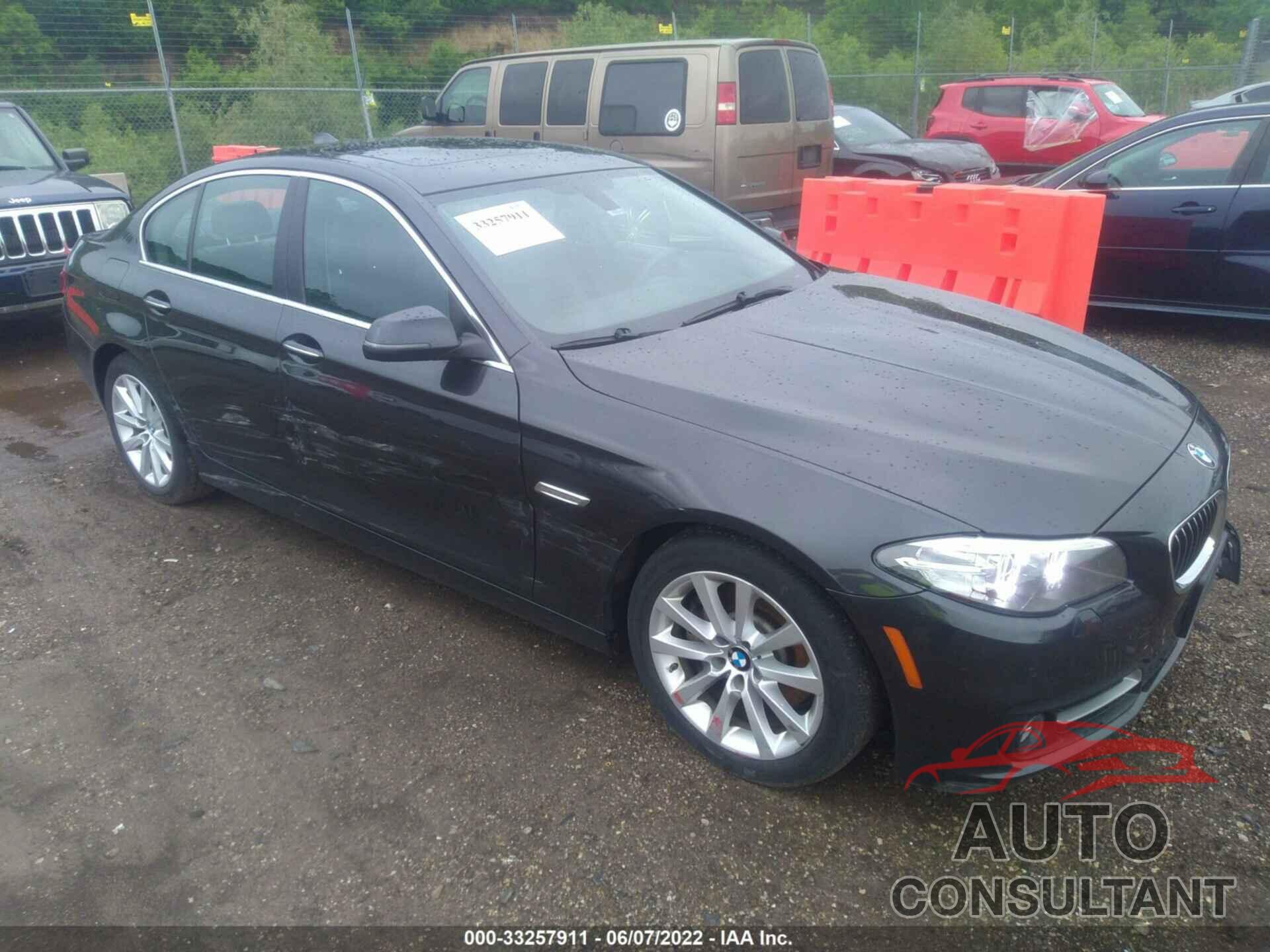 BMW 5 SERIES 2016 - WBA5B3C54GG253698