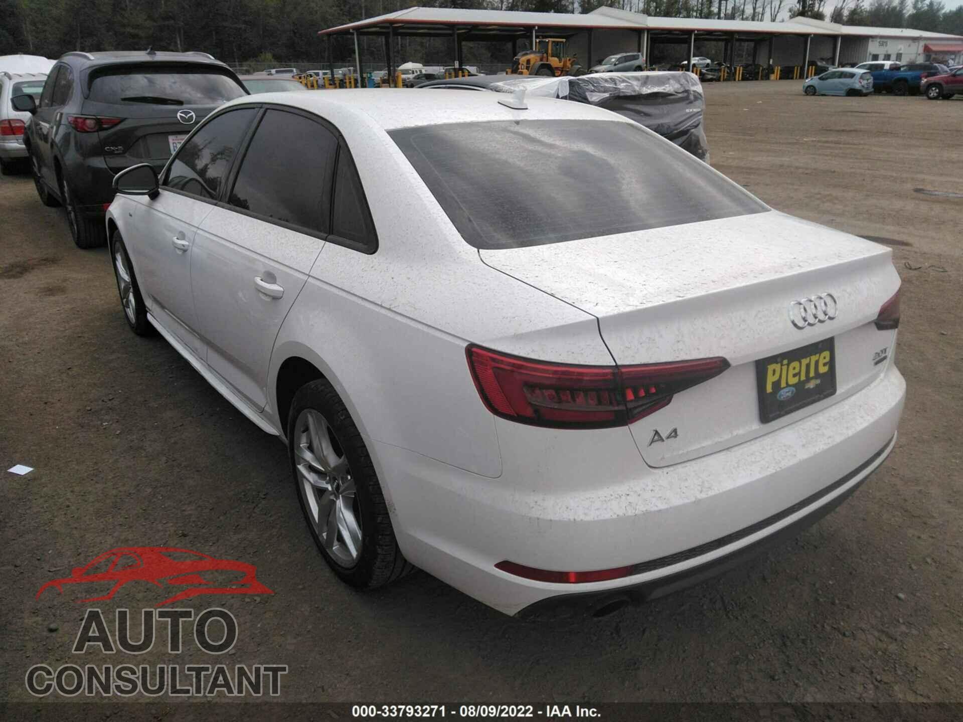 AUDI A4 2017 - WAUDNAF42HN054432